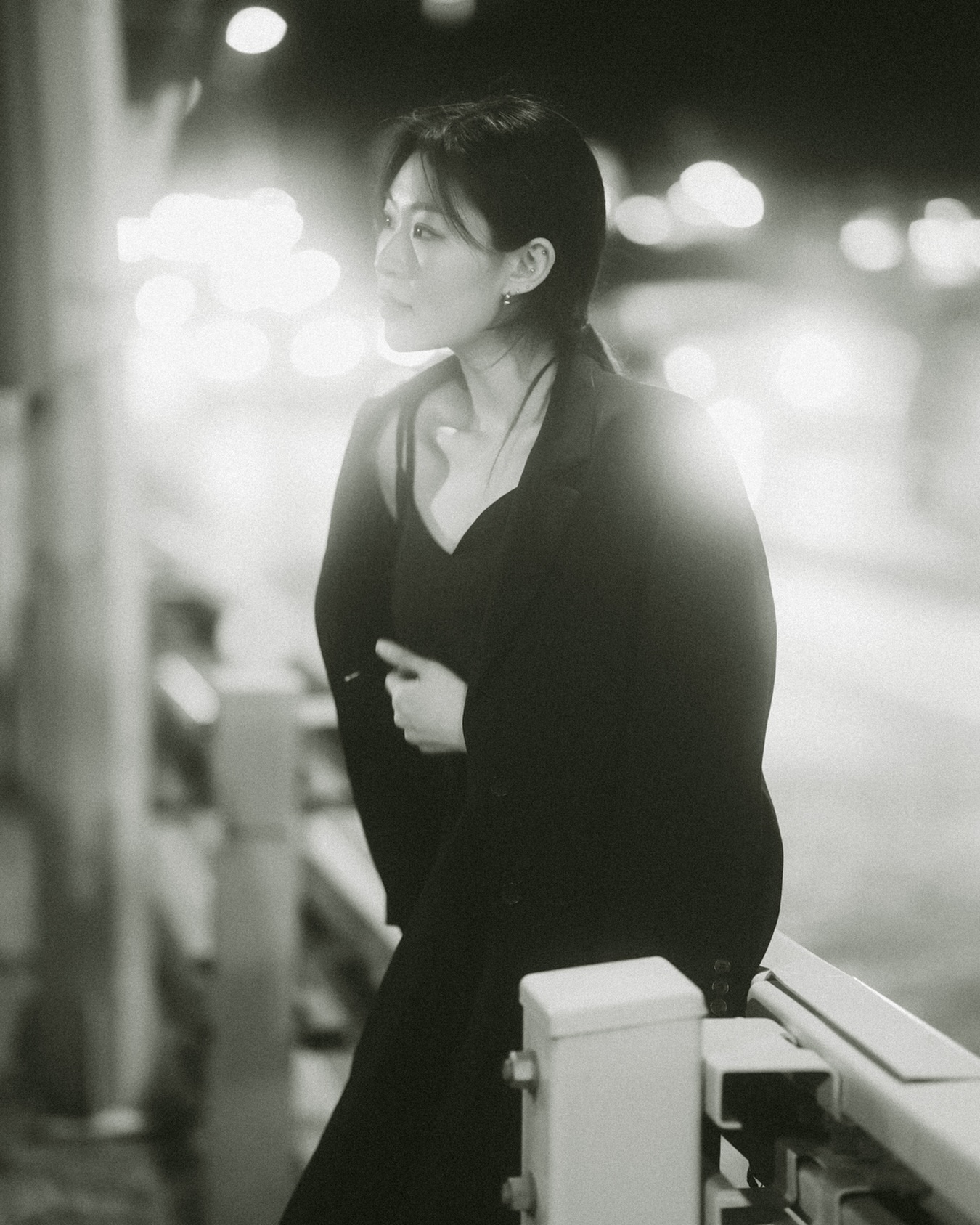 밤, 조명🌃

작가님 studio_monogray 
모델 _haram.k 

#대구스냅 #스냅촬영 #야간촬영 #흑백사진 #흑백프로필