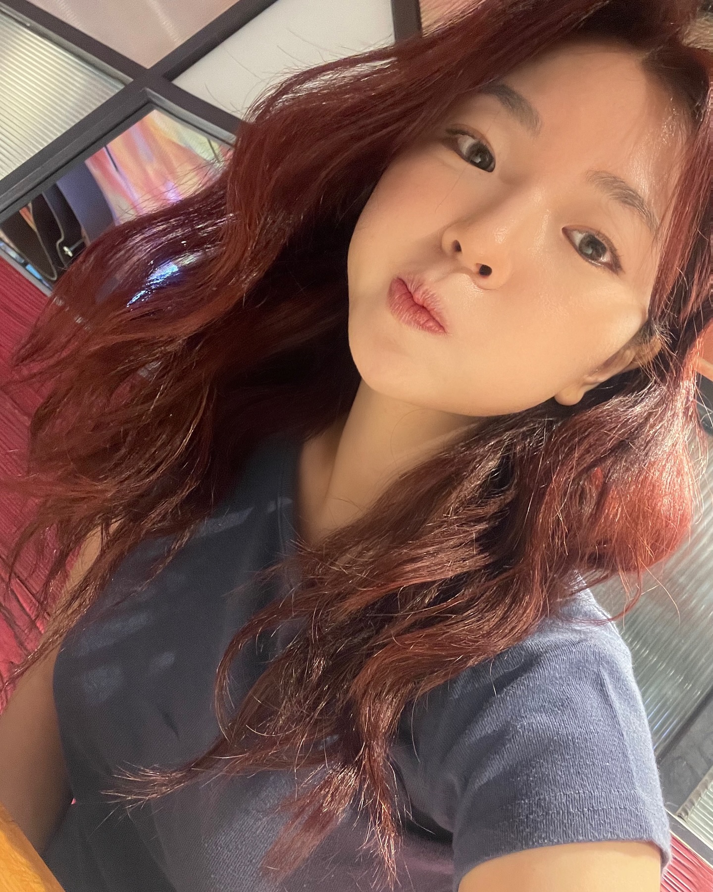 머리를 안감는거 말고 색을 유지할수 있는 방법은 없을까..?🤦🏻‍♀️