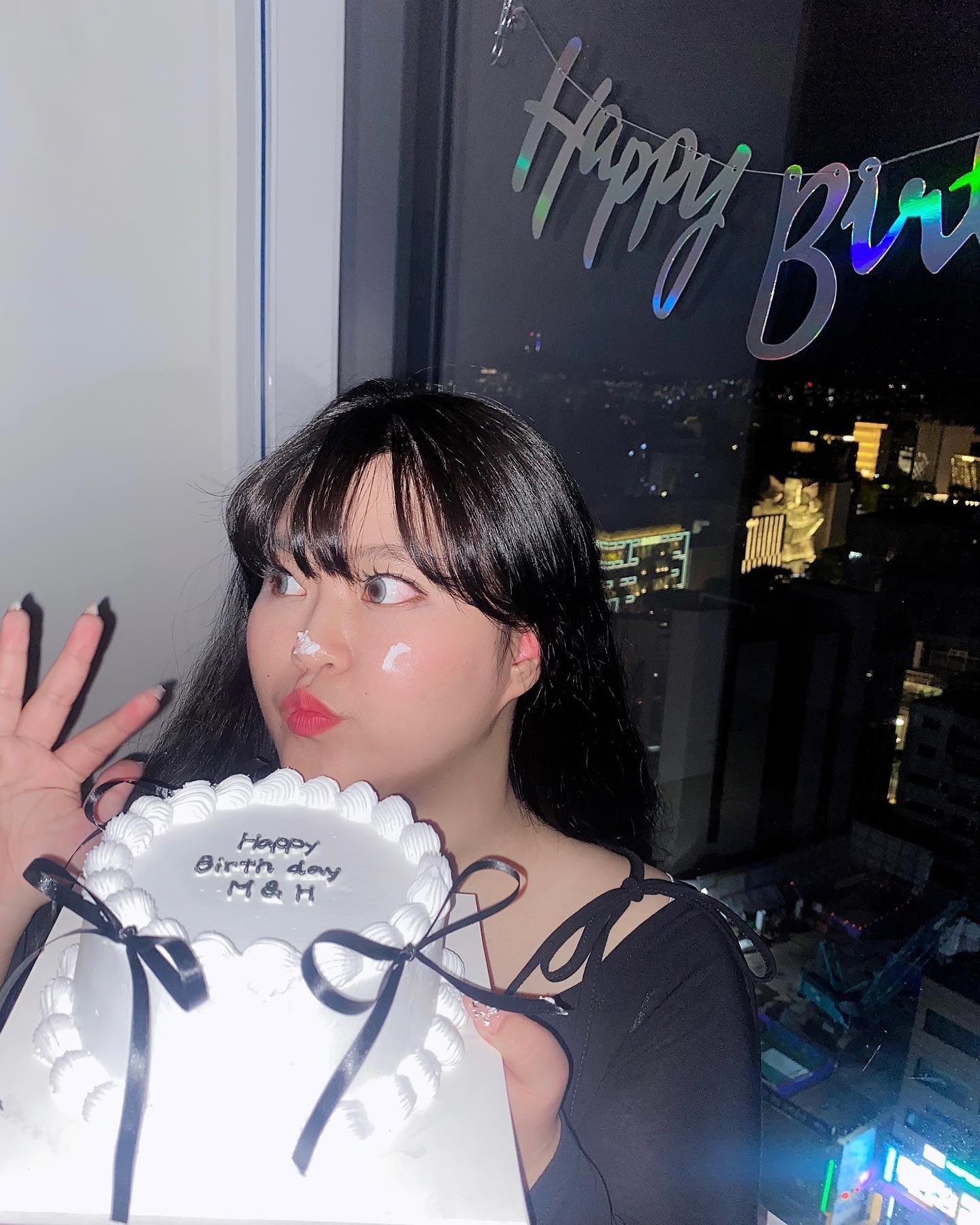 ⠀ 
HBD🖤1004🖤
우당탕탕~ 난리부르스~
