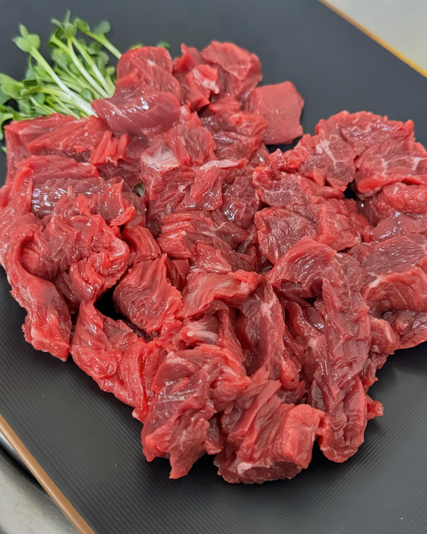 잡내 하나도 없고 신선하고 맛있었던 육사시미 ෆ⃛

📍#동대문허파집 
서울 종로구 종로17길 26
🕒 매일 10:00 - 22:00

#종로3가맛집 #탑골공원맛집 #노포맛집 #육사시미
