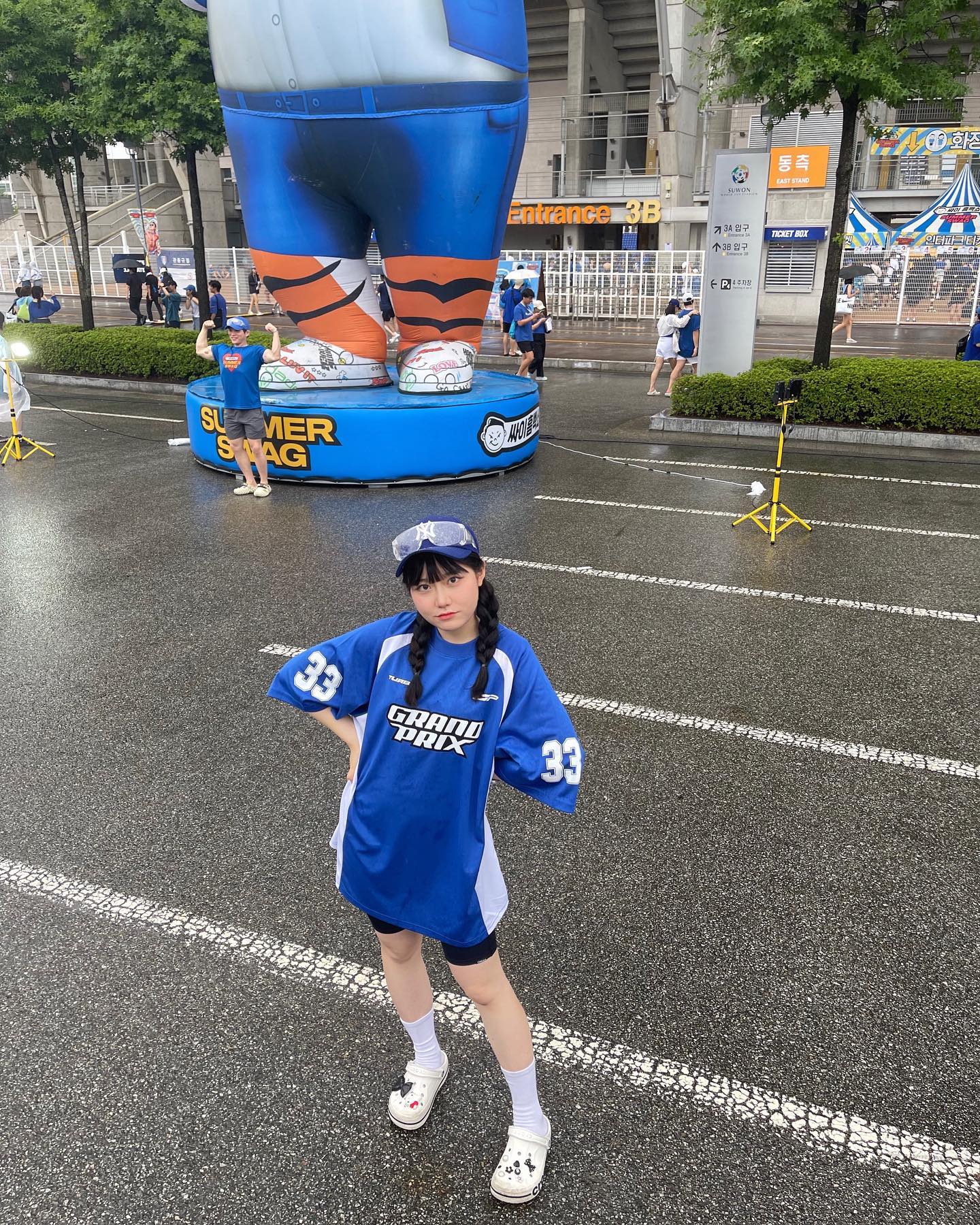 파란 난쟁이 두둥장🧢💦
#싸이흠뻑쇼 #워터밤 #ㅅㅈ