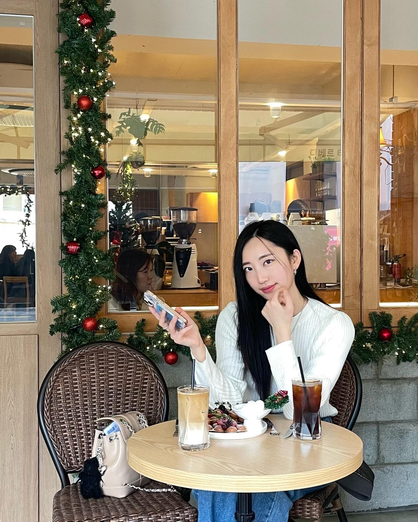 주말 먹부림 제대로 😎🧋🥫🥞🍡🍢