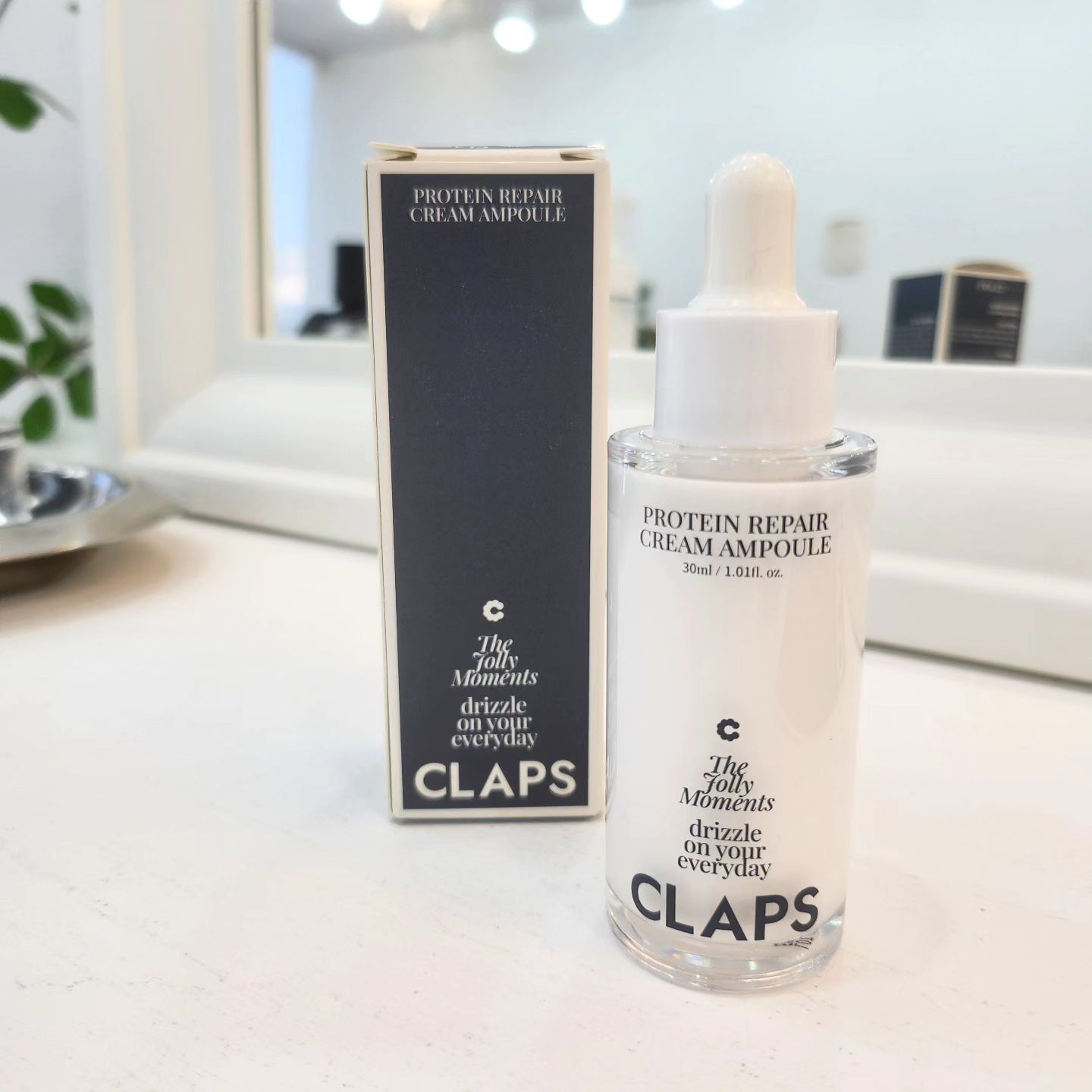 #광고 claps__official #클랩스 #claps

밀크 프로틴으로 피부 속까지 케어 가능한
클랩스 프로틴 리페어 크림 #앰플 👍

끈적임 없고 답답하지 않아서
레이어링 해서 바르기 좋은 앰플
#클랩스앰플 로 피부 속까지 케어해보세요🤗

미백 & 보습 & 탄력까지
완벽하다!! 🥰🥰

#피부보습#고민프리#스킨케어
#재생크림#콜라겐#글루타치온#히알루론산
#밀크스킨#글레이즈드스킨#특허성분