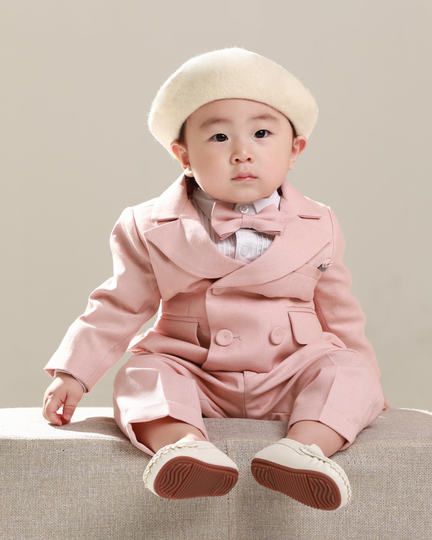 D-1 ❤️‍🔥❤️‍🔥❤️‍🔥
우리아들 많이컸다
건강하게 잘자라줘서 고마워 
내일 신나게 생파하러가쟈 😝