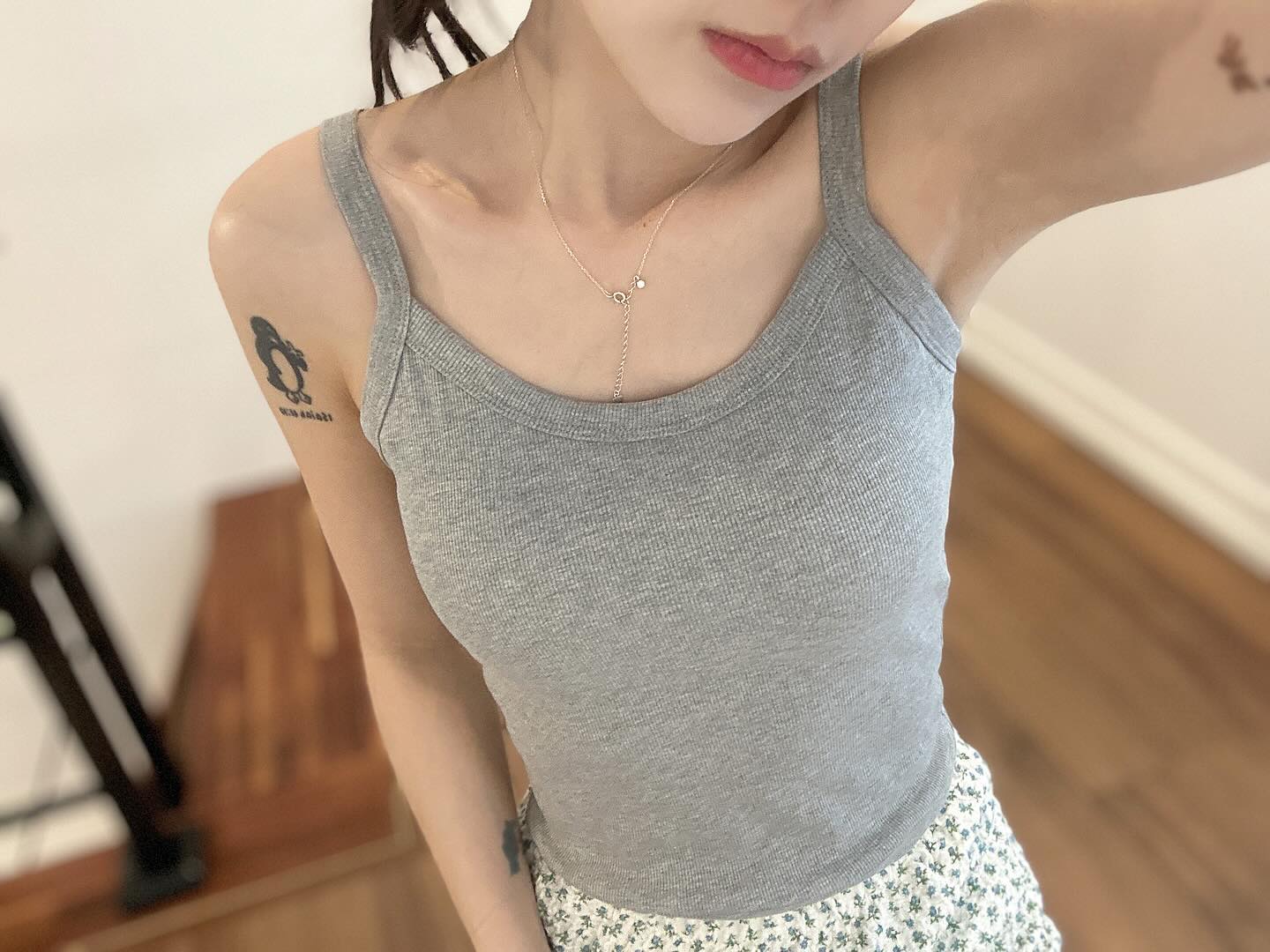여름휴가 준비끝 🌊🏖️😎🐙
모두모두 모았다

알록달록 모여라~
브라캡나시 쫀쫀 골지브라탑나시🩷🐳✨🏝️
.
.
.
.
.
.
.
#여름 #하루하룩 #선팔 #팔로우 #ootd #오오티디 #fff #패션 #데일리 #daily #여성의류쇼핑몰 #데일리코디