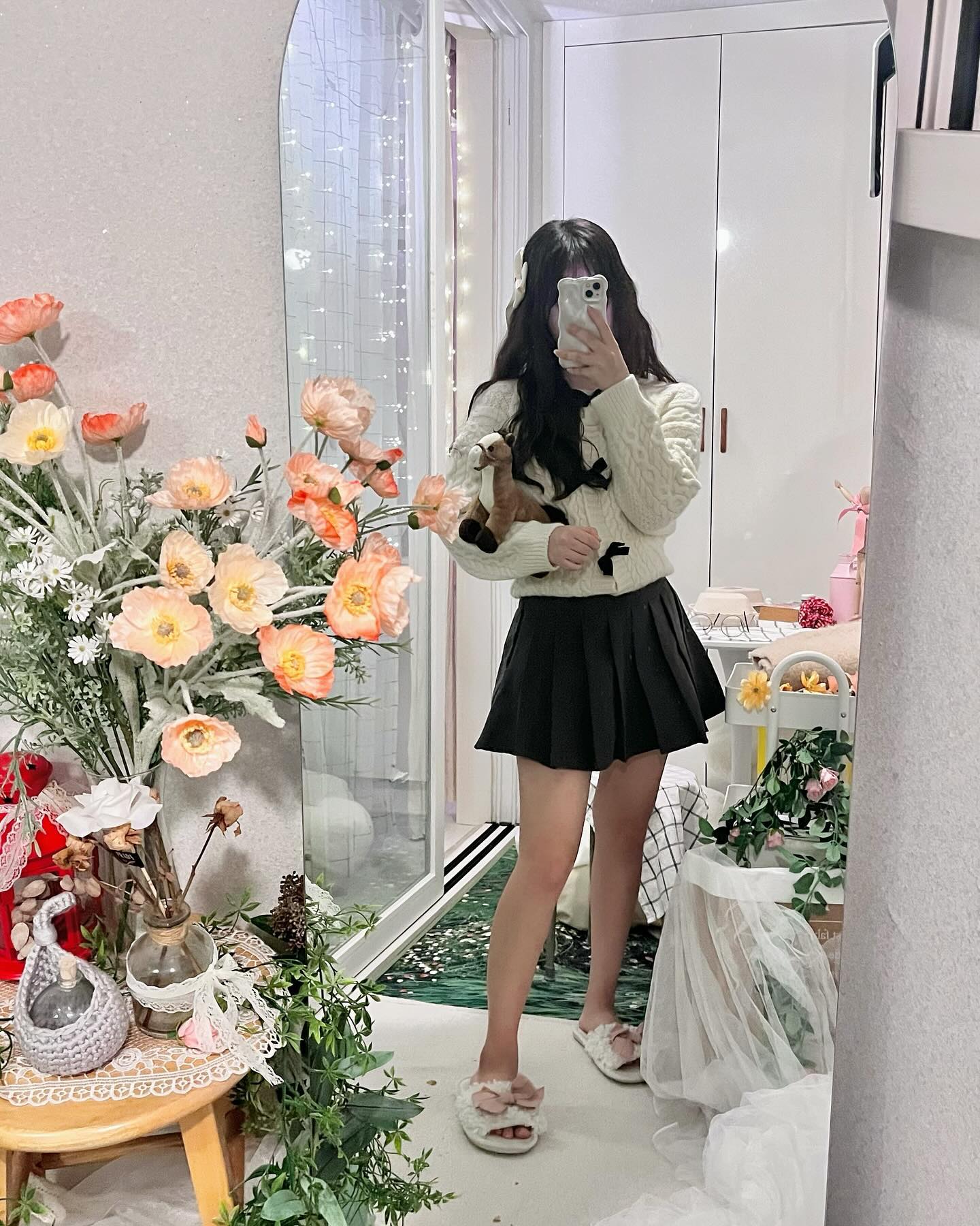 신난빵댕잉 ✨

은은하게 고급지고 귀여운 리본 포인트 가디건 🦢