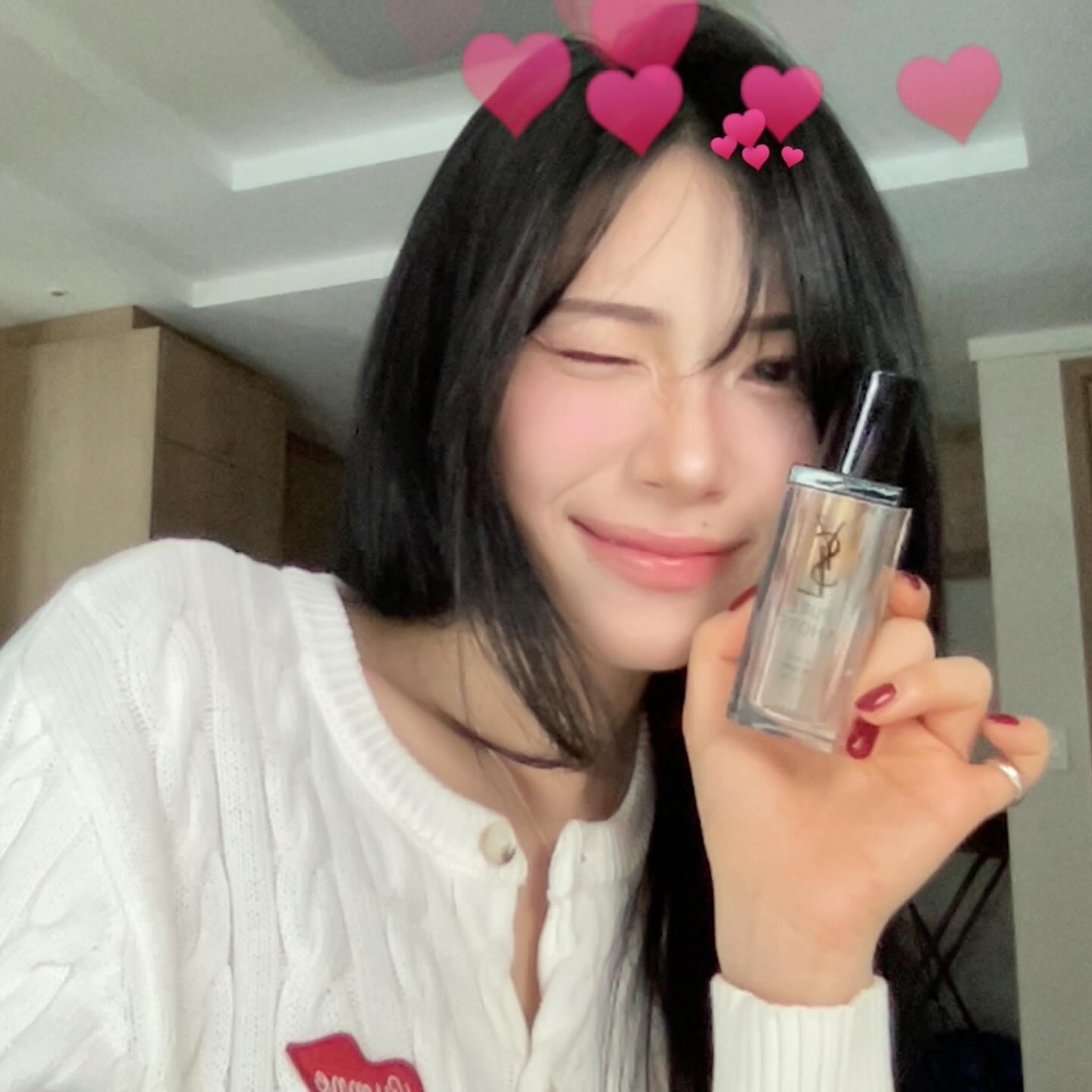 입생로랑 ✨ 더블샷 세럼 ✨

안티에이징을 위해 요즘 노력하는데, 더블샷 세럼 만나고 응애 하겠어요..