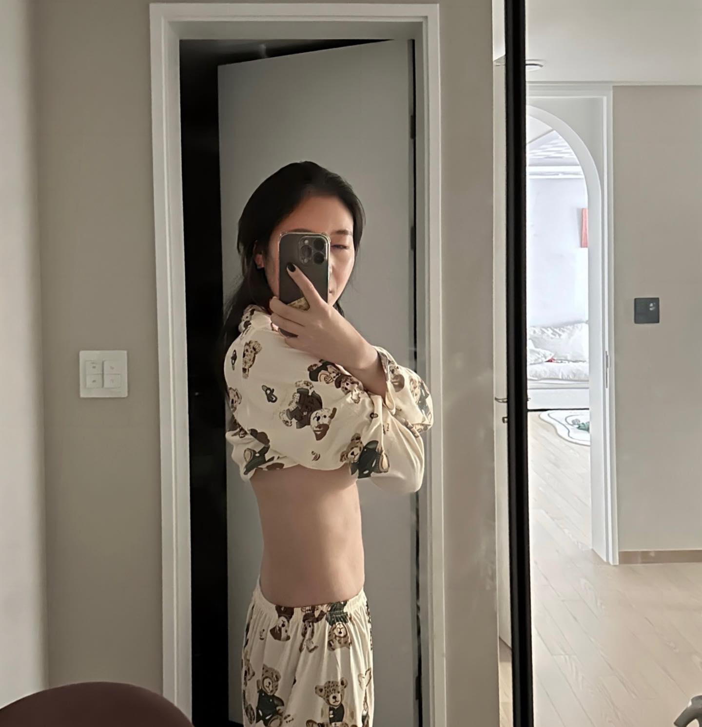 ➡️옆으로 넘기기 ➡️
75kg에서 그나마
마지막 54kg일때 #마른비만시절
배사진이 뽀인트📸꼭꼭꼭!!

식단❌운동❌ 
산책 ,걷기,집에서 점프 10분도 못하는 
즈질체력ㅎㅎ

아침루틴 #리본유산균 + #고백효소
#미지근한물 먹고 #고백시리즈 

📍끝까지살아남아라 
히힛#앤마켓

⚠️다이어트에서 유지어터까지 #체질개선
#조급해하지말고조금씩천천히그리고꾸준히