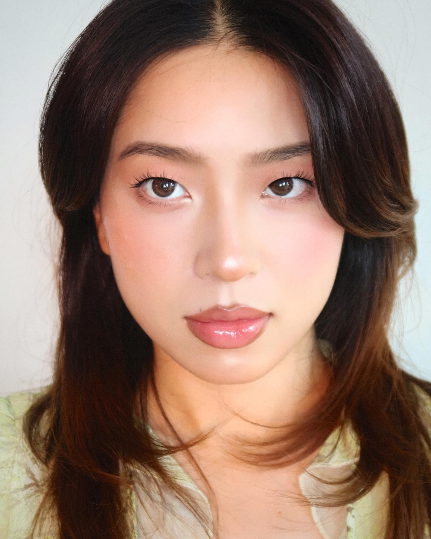 출산하면 고통 끝!  그동안 못 먹었던 것들 
다 먹을 줄 알았지만 함정이…
여전히 못 먹는다 수유해야하니까
찬 것도 못 먹는다 뼈 마디마디, 잇몸이 견디지를 못함
임신 중보다 출산 후가 더 힘들고 고통스럽다🥲