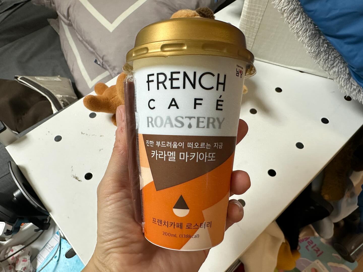 🔶 이제 #초등학생 아이들이 혼자서 #편의점 #심부름 도 잘하고 혼자서 라면도 끓여먹고 밥도 잘 챙겨먹어서 얼마나 기특한지 몰라요, 🥹 엄마를 위해 사다준 #커피 ❤️

#행복얼라이언스 #행복두끼챌린지 #도전기부왕6기
happyalliance_official