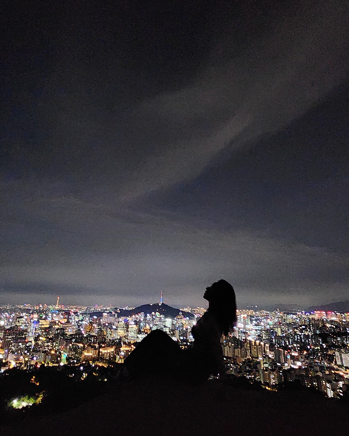 안녕하세요, 키젤입니다!

엠버서더 여러분, 정말 활발하게 활동해 주셔서 감사해요! 몇 가지 소식을 전해드릴게요.

1. **엠버서더 친구 할인**: 인스타 DM으로 성함을 보내주시면 할인해 드릴게요. (키젤 계정 꼭 팔로우하고 태그해 주셔야 해요!)
 
2. **할인 프로모션**: 할인율이 10%에서 20%로 늘어났어요! (페이백은 없어요.)

3. **후기 부탁드려요**: 키젤 그립을 사용해 보시고 후기 꼭 남겨주세요!

그리고 많은 분들이 키젤 가방을 원하셔서, 한정 판매를 진행할 예정이에요. 10/3일에 키젤 쇼핑몰에 예약 정보 올릴게요.

앞으로도 더 좋은 혜택을 준비하고 있으니, 활동하신 분들은 계속 참여해 주세요! 감사합니다!