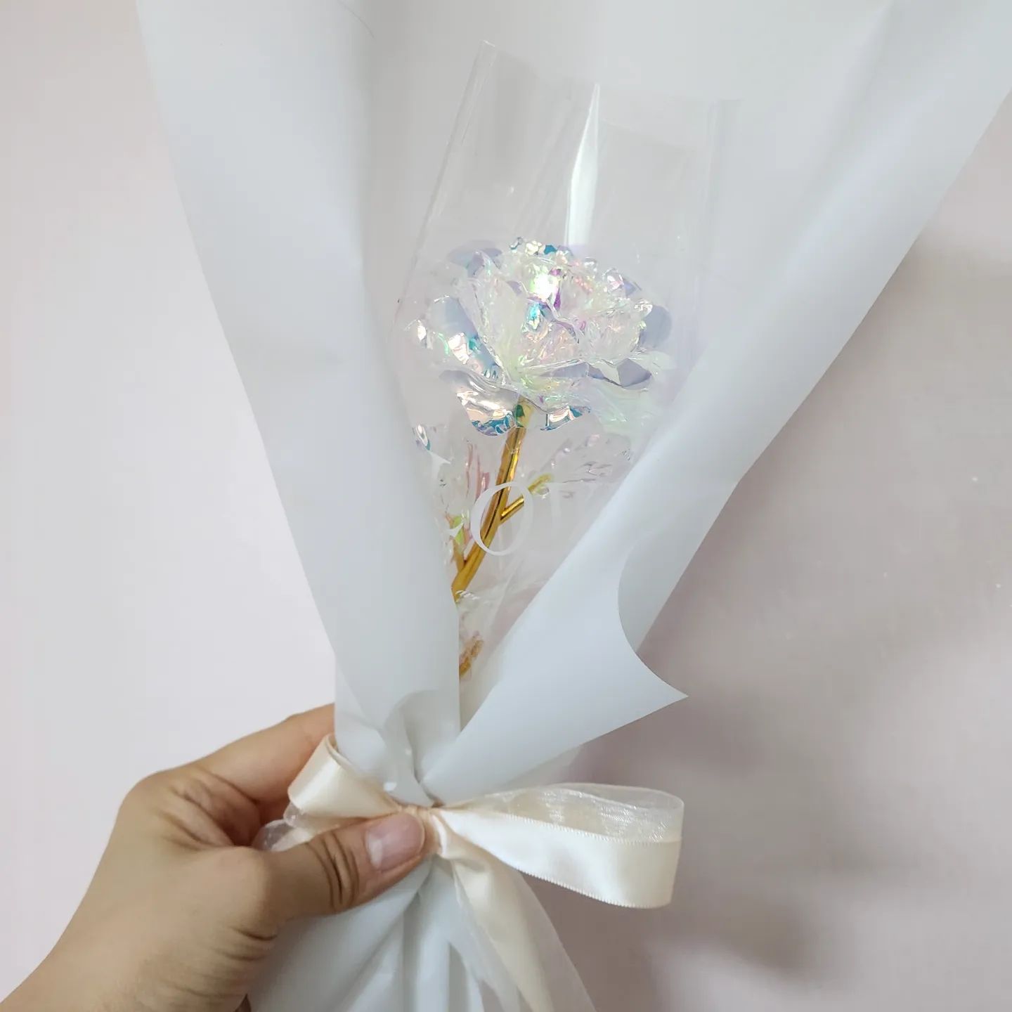이사 전 감사함을 전하고파 꽃다발 만들었어요.
손재주 좋은 지인의 도움받아💕

이쁘다🤍