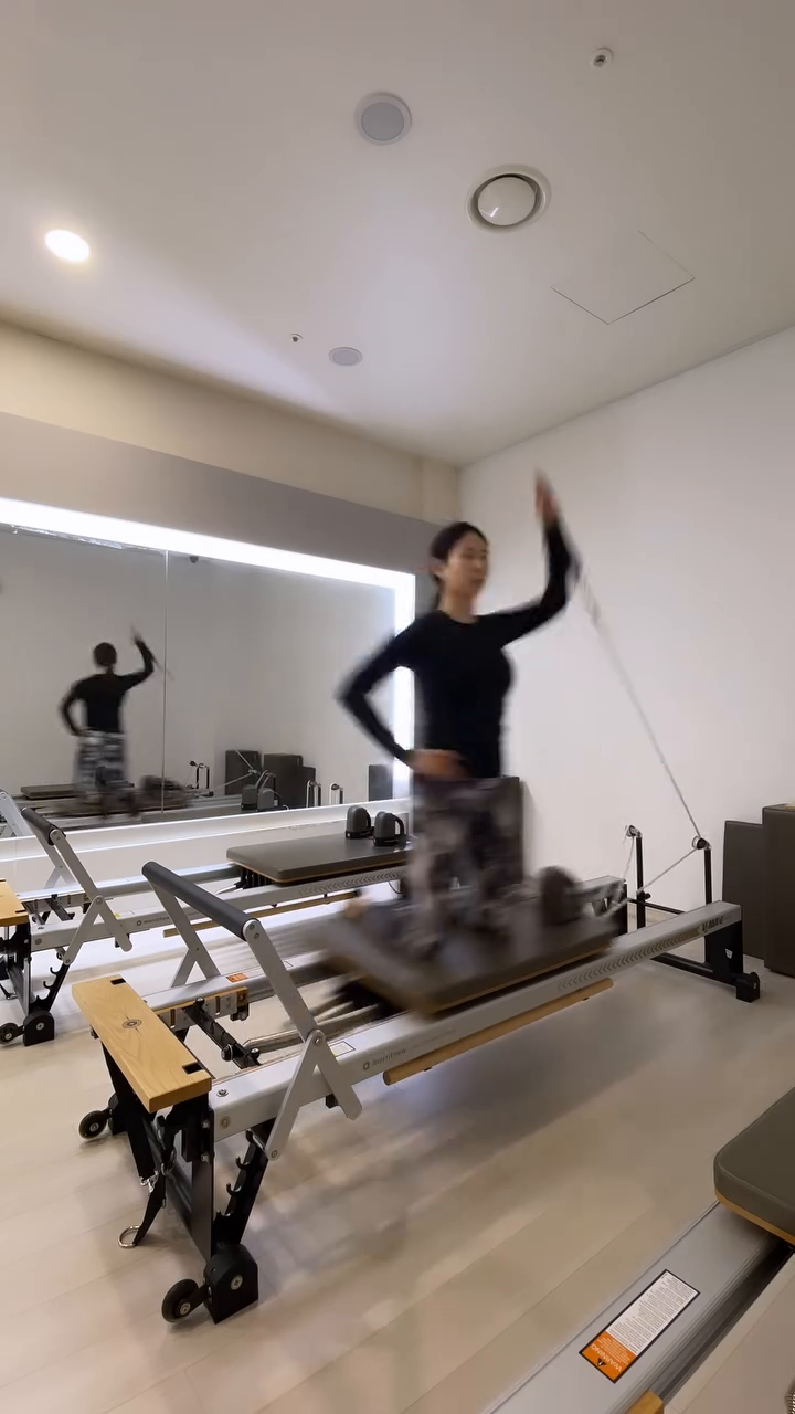 필라테스Day💙
Reformer sequence
⠀
⠀
#필라테스운동#필라테스강사
#룰루레몬#merrithew
#리포머운동#timelaps
⠀