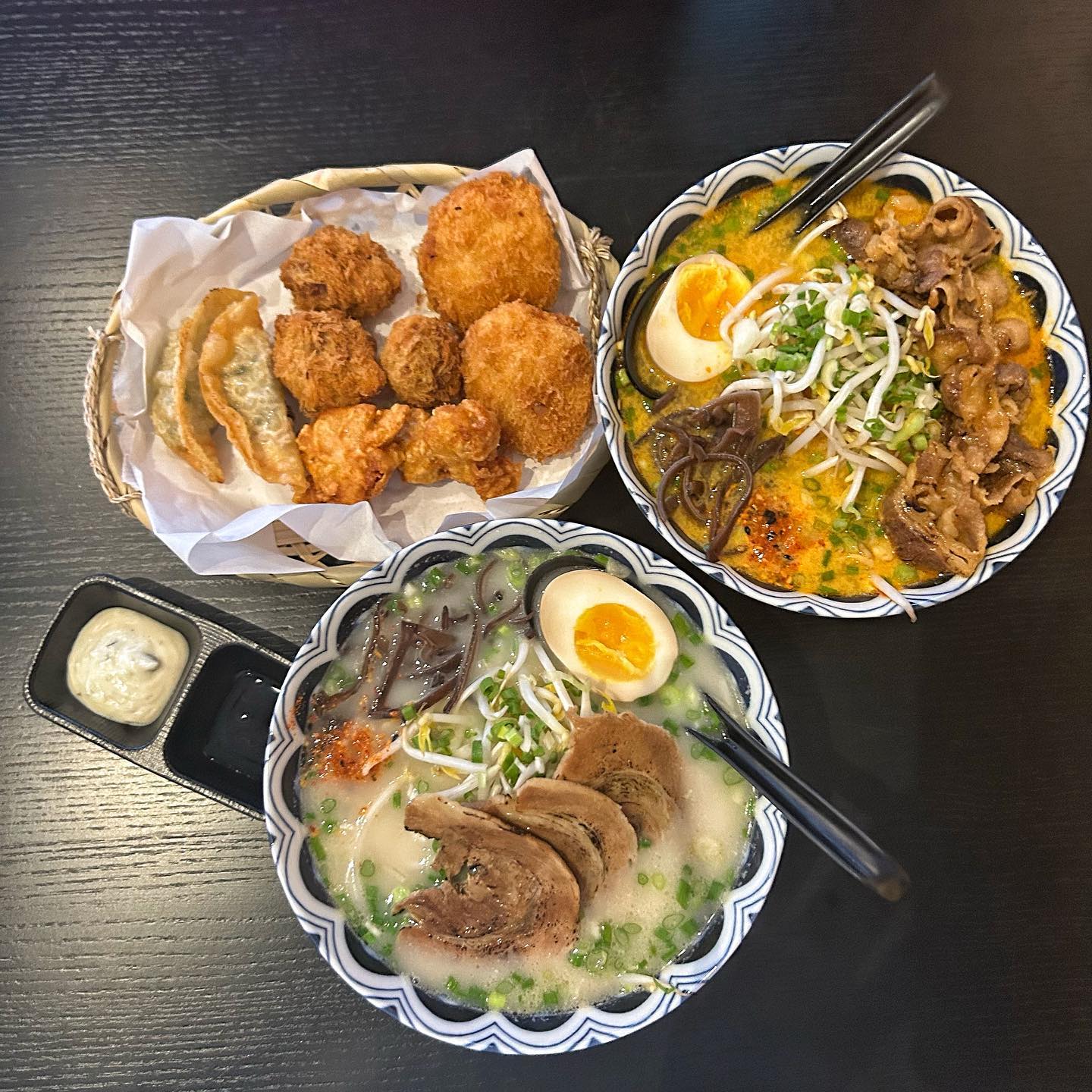 🍜오빈라멘🍜

라멘에 소주한잔 하실분 
한번 가보시는거 추천임둥!_!

📍경기 안산시 단원구 광덕3로 175-11 1층 116호