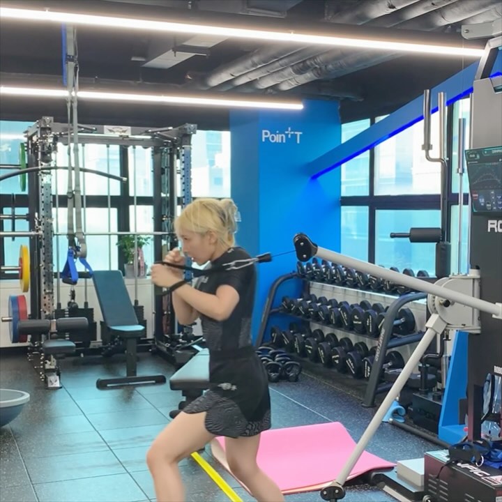 #포인티pt
오늘도 감사합니다❤️‍🔥
𝐒𝐜𝐫𝐚𝐦𝐛𝐥𝐞 𝐒𝐞𝐧𝐬𝐡𝐮 𝟐𝟒’
スクランブル

scramble_korea scramblebrandofficial 
point_healthcare