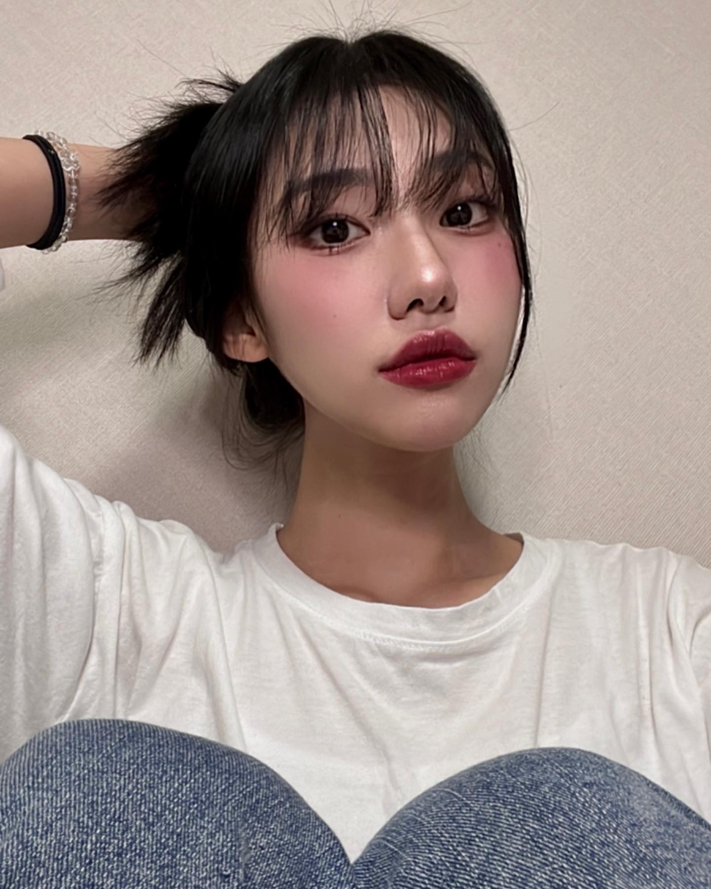 청바지가 잘 어울리는 여자~