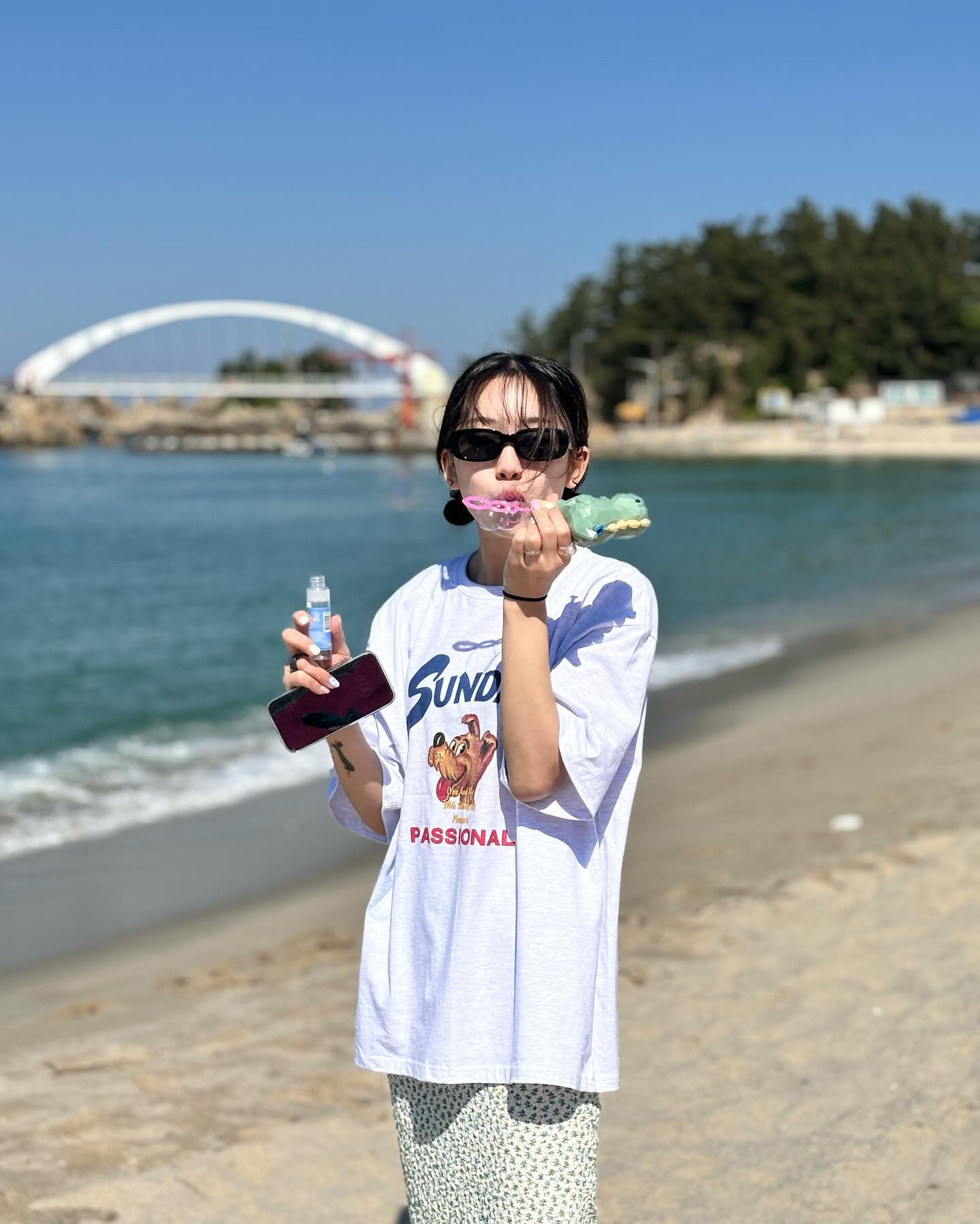 짧게 간츄리자면

후 후 후 후 후 
히 힣 히힣 히힣 히힠 힣 ㅣ킼 긁젹 
임돠!!

키 물어보지 마세여..
162 맞아여.. 

.
.
.
.
.
#여름 #휴가 #휴가룩 #여름휴가 #삼척 #삼척여행 #바다 #바다여행
