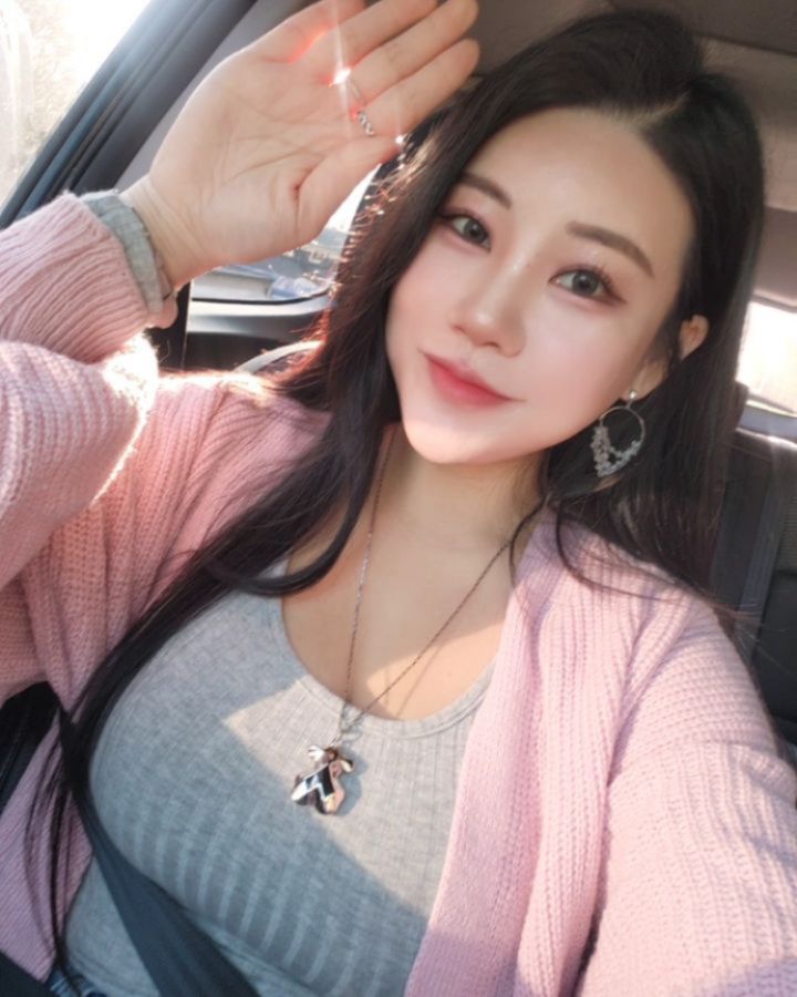 지난주는 햇살이 좋았는데
오늘은 왜이럼.. ㅎㅎㅎ
-
-
-
-
#햇살좋은날 #출근길