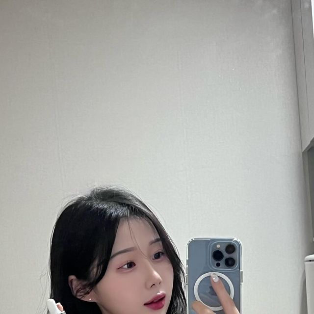혜인 on Instagram: "#광고 💌[임피엘] 시카 비건 아크네 클리어 앰플 💖제품 소개💖 임피엘 시카 앰플은, 여드름 진정 특화 앰플입니다. 여드름 특화 성분이며, 고가 원료인 천연 아줄렌이 함