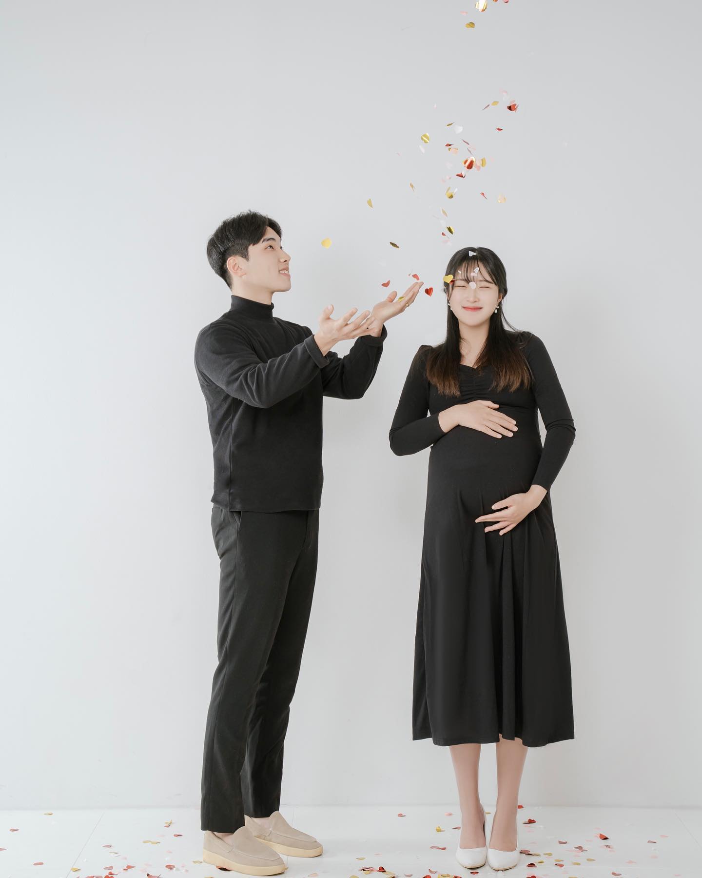 나한테만큼은 1등 신랑감인 사람 ო̤̫
2023도 같이 행보카쟝 남편 🫶🏻