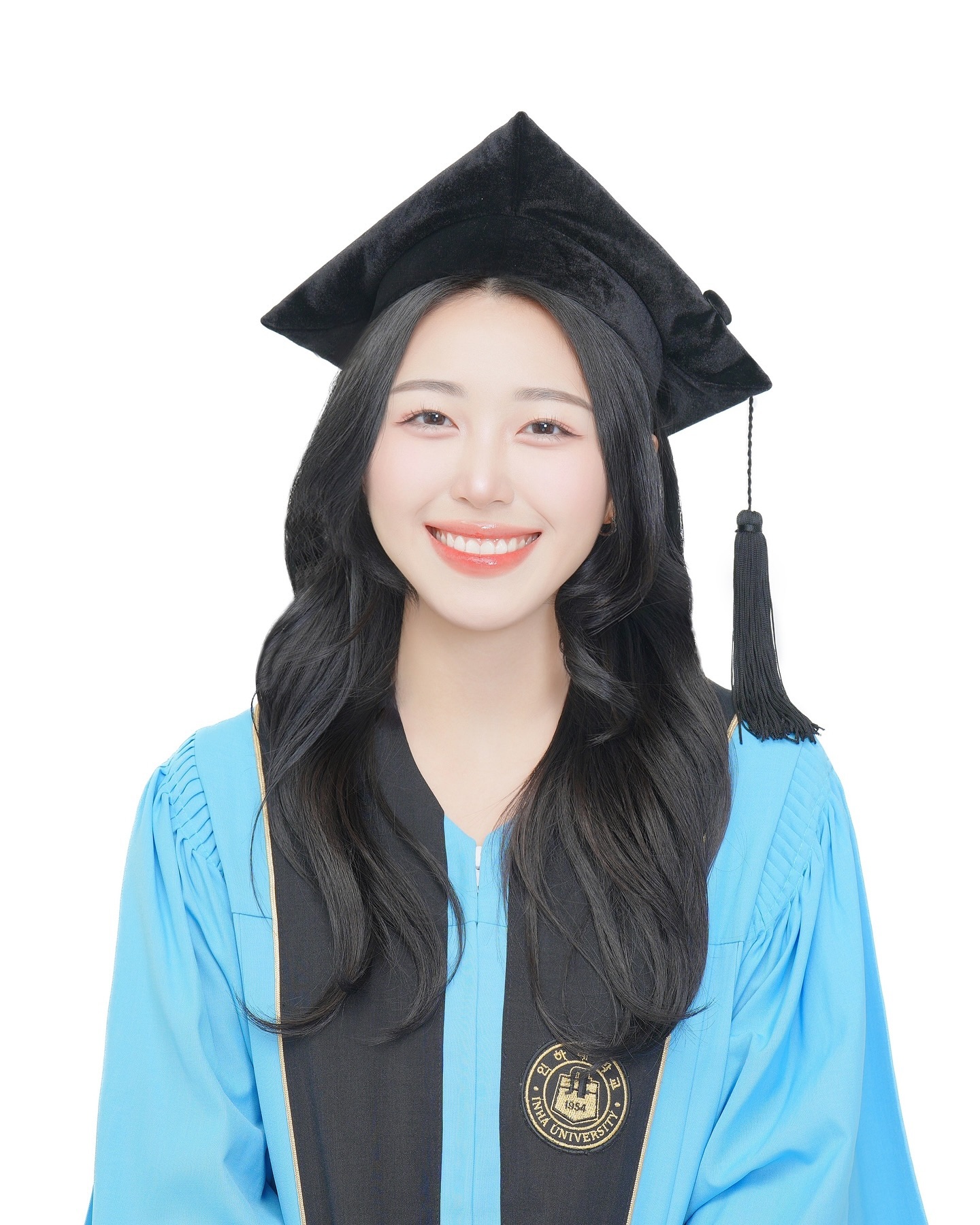 🎓
.
.
.
#졸업 #졸업사진 #졸업앨범 #졸업메이크업 #학사복 #학사복사진 #학사복촬영 #인하대 #인하대졸업 #인하대학교 #졸업사진촬영