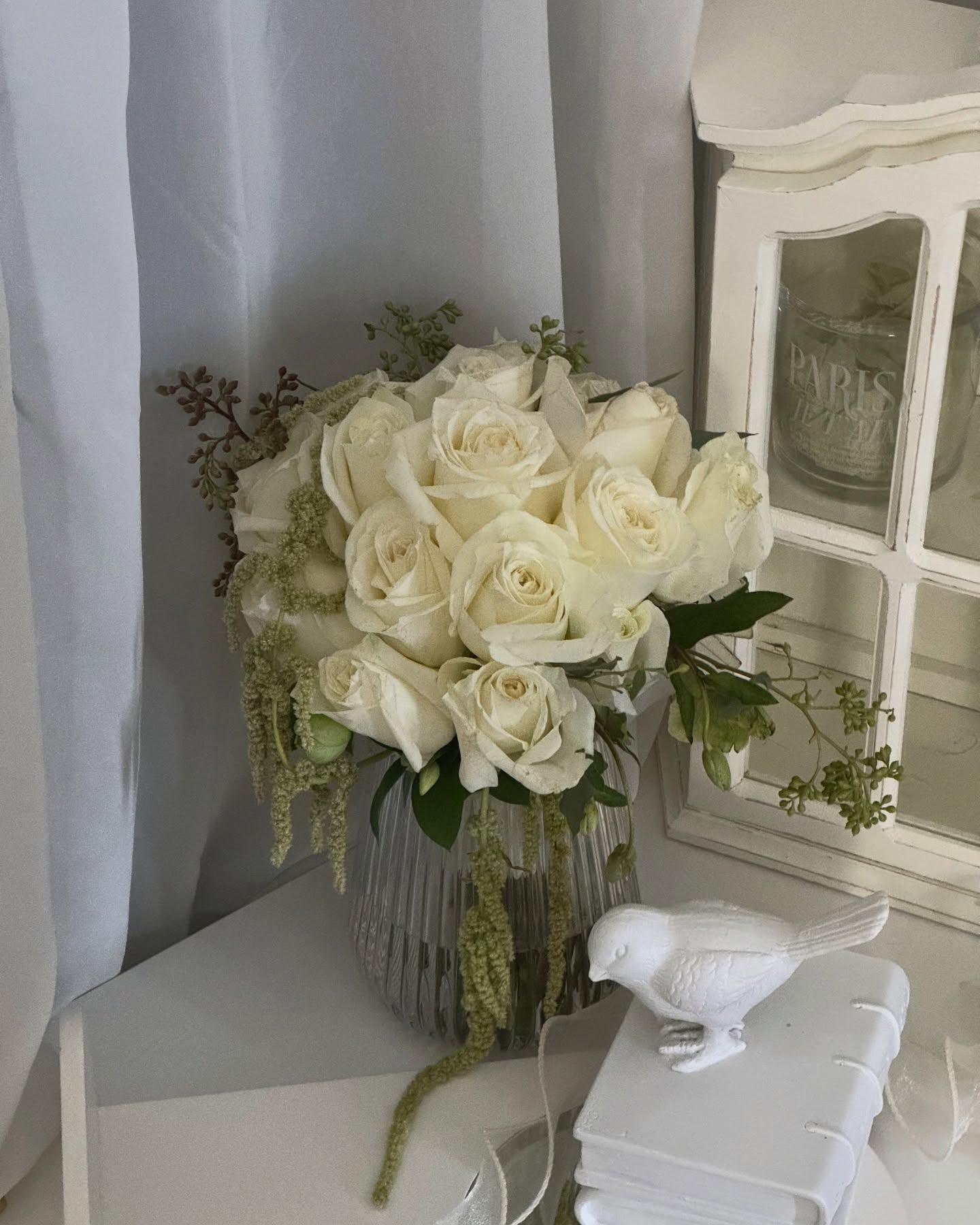 Today is joy🌿

이번주는 화이트 그린 계열 부케가 많은 한주였어요!
주말 부케는 내일까지 접수 가능하며 현재 사전 예약된 수량이 있어 딱 2개 더 오픈해두었습니다~

방문 희망하신다면 네이버,카카오톡 채널로 연락주세요🫶