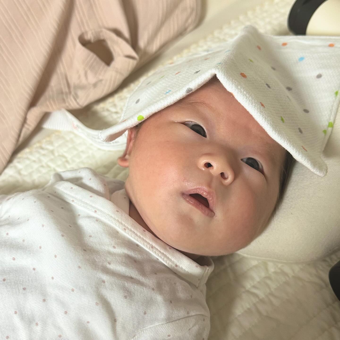 우리 세모찬이❤️ 병원 갈 때도 대구로택시💙
배차도 빠르고 결제 할인도 최대라 행복🫶🏻
대구살길 참 잘했다><

✔️ 대구로 페이로 결제하면 최대 12% 할인‼️
- IM샵에서 대구로페이 충전 7% + 대구로 어플에서 걸제시 5%

✔️ 대구로에서 택시 또는 배달 이용시 0.5% 마일리지 적립‼️
- 대구로페이, 쿠폰 등 중복 적용 가능

✔️ 임산부의 경우 대구로 택시어플에서 대구로페이 결제시 70% 캐시백‼️
- 임신기간 + 출생 후 1년 총 22개월 동안, 해피맘콜 등록 필수

#대구로체험단2기 #대구로페이 #협찬