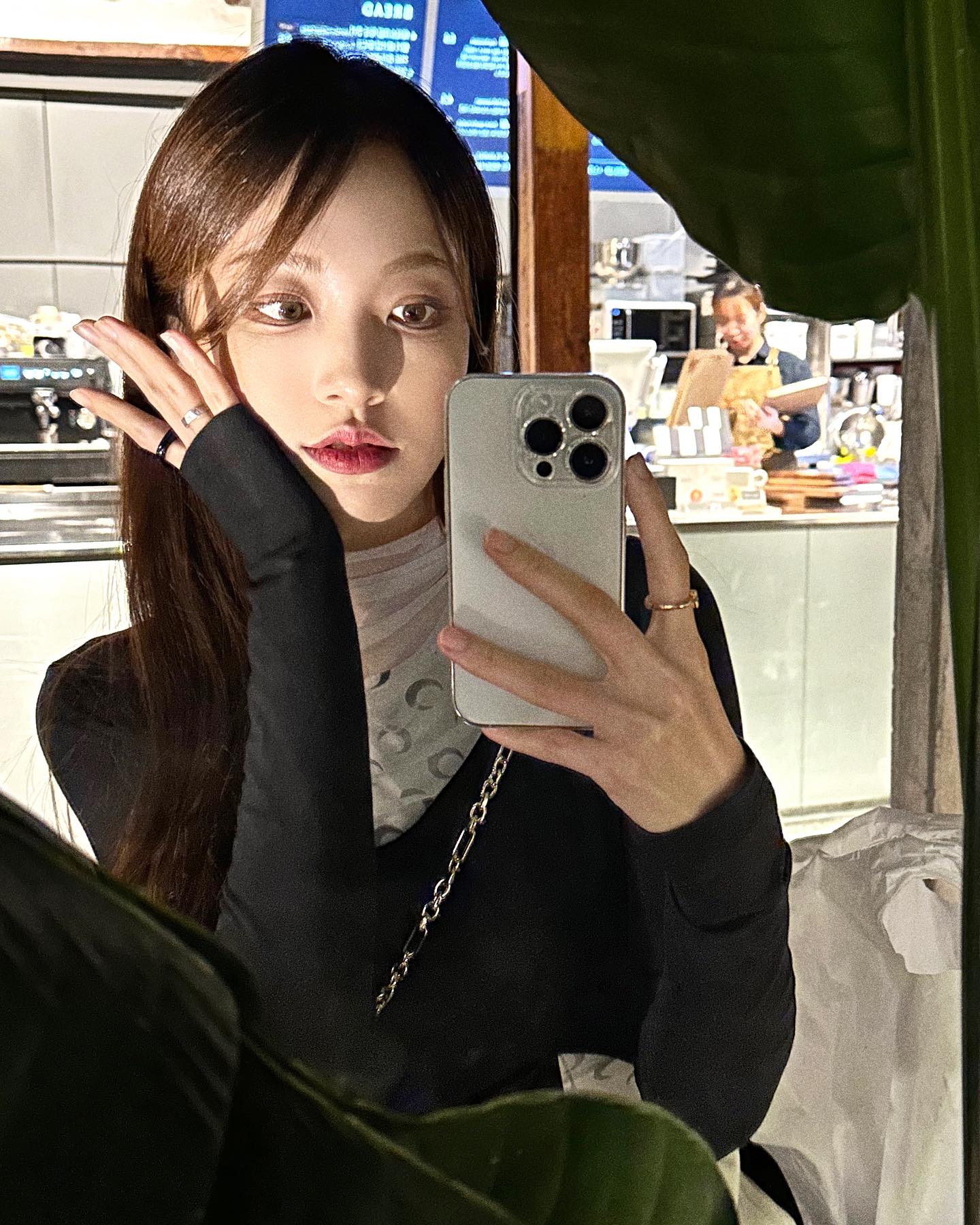한파에는 레이어드룩.

패딩 없이 어떻게 돌아다니쥬 ..? 🥲