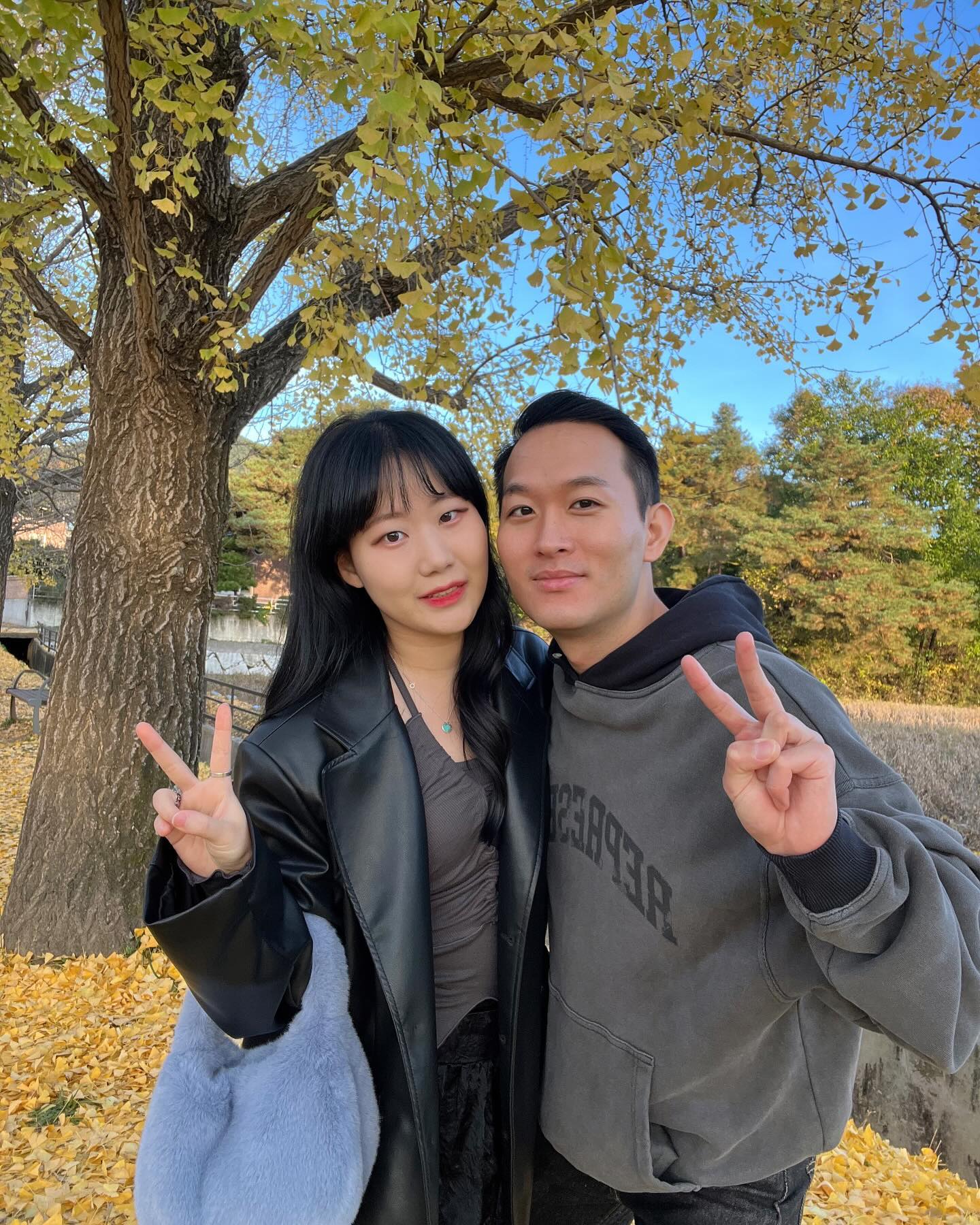 #거창 #의동마을 #은행나무길 #단풍놀이
👩‍❤️‍👨
🍂
💛
.
.
#데이트 #커플 #일상기록 #나들이 #가을