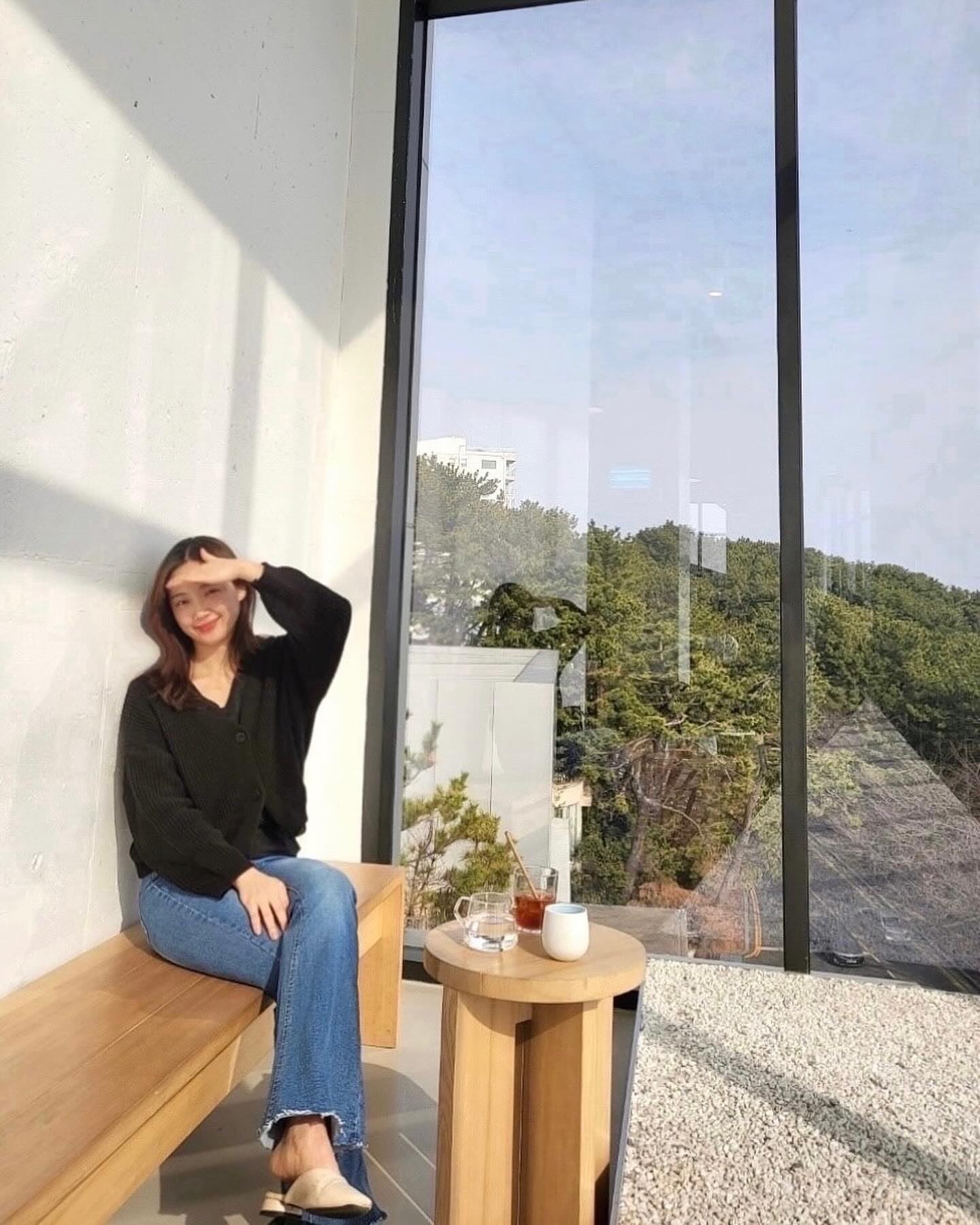 산미 깊은 커피맛 thebarnberlin.korea 
커피 잘 못마셔도 카페는 엄청 찾아다님😝
⠀
⠀