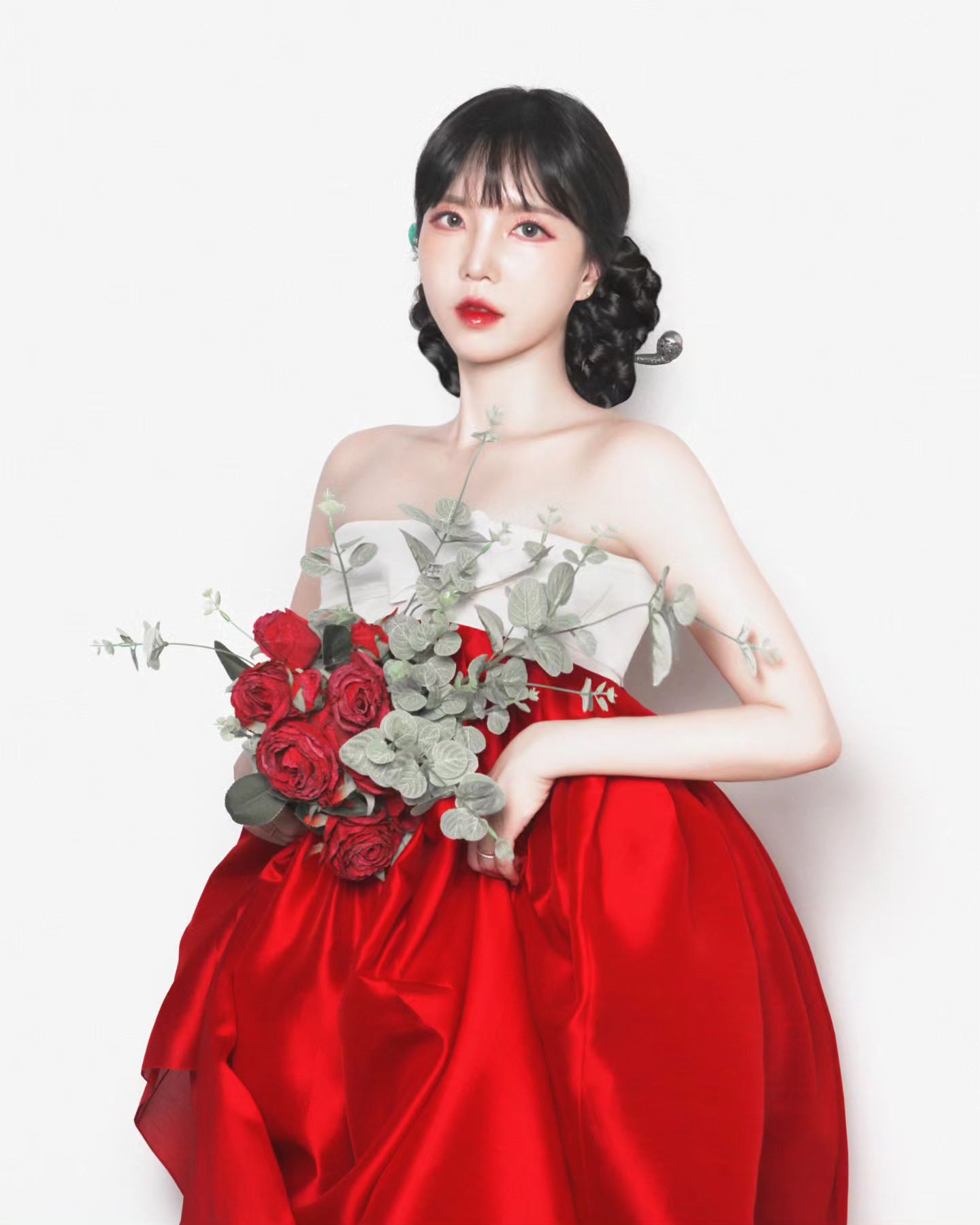 🌺

#19세기미술관 #대구스튜디오 
#한복프로필 #프로필사진 
#헤이여니메이크업