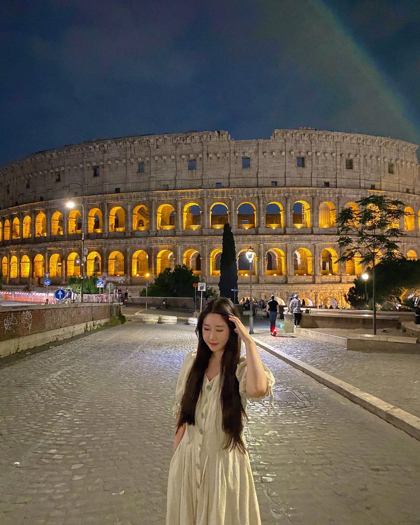 ₊˚ෆ 𝒜ℳ𝒪ℛ ℛ𝒪ℳ𝒜 ❦
#트래블월렛 #여행사진자랑대회 #이탈리아 travelwallet.official