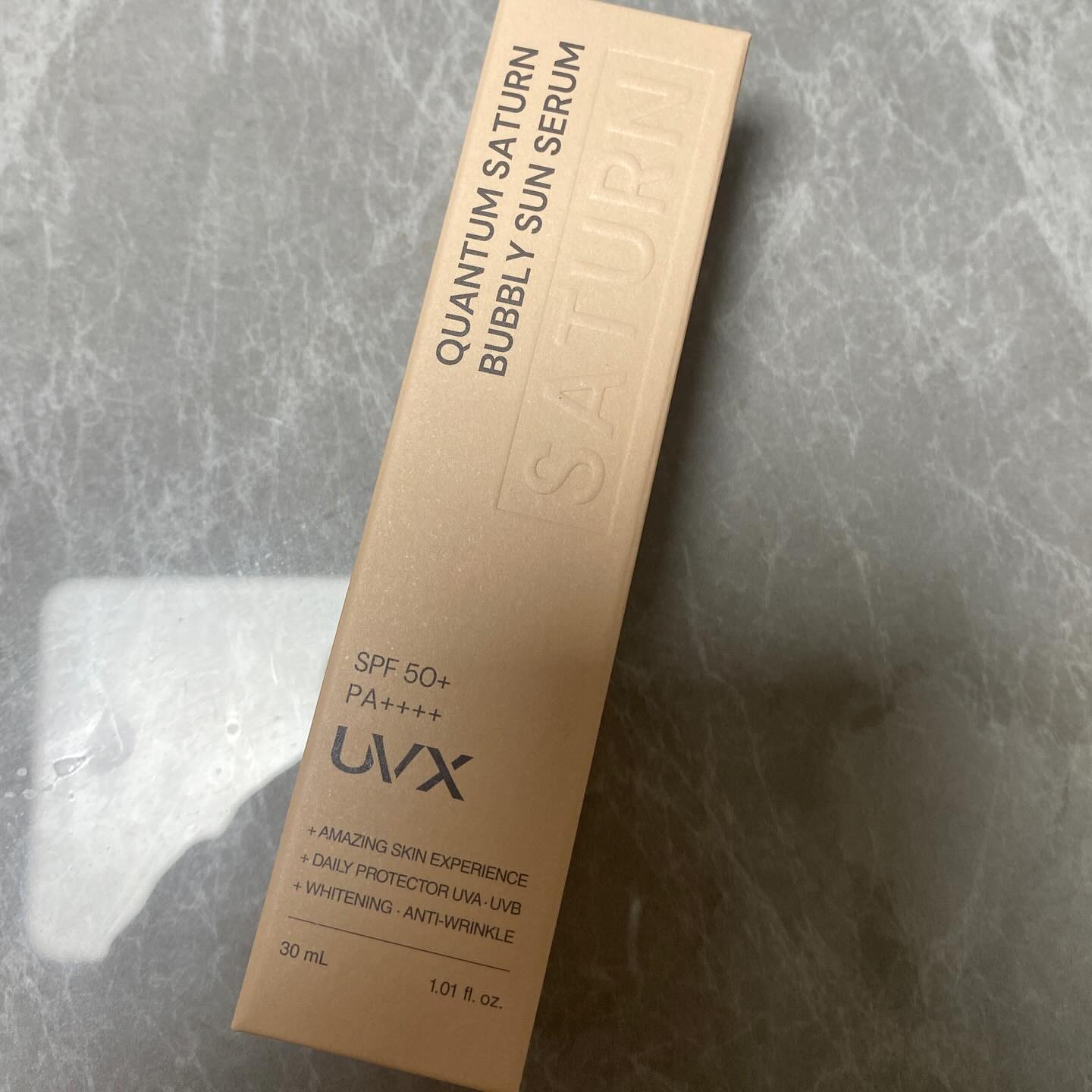 #협찬 uvx_suncare #새턴버블리선세럼 #UVX
선크림은 꾸덕한데 세럼 느낌이라 부드럽고 얇게 발려서 좋아요! 보통 선크림보다 훨씬 활용도도 높고 휴대하기도 간편해서 들고다니면서 수시로 바르기 좋은거같아요 꼭 써보시길..🥹
#버블리선세럼 #여행  #뷰티 #수분선크림 #데이트 #세럼 #08L #선세럼 #선에센스 #피부보습 #여자선크림 #건성선크림 #신상품나왔을땐