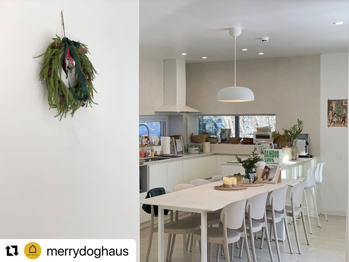 엘쿠로랑 8번 방문했던 메리도그하우스🫶🏻
이벤트 참여해요!

#Repost merrydoghaus with use.repost
・・・
✨ 메리도그하우스 Private D 오픈 이벤트 ✨

반려견과 나의 오붓한 공간,
메리도그하우스입니다.

그동안 쌓아온 취향으로 가득 담아,
바라보는 것만으로도 행복을 느낄 수 있는
편안하고 넓은 공간.
Private D를 오픈하게 되었습니다.

리그램 이벤트를 참여 해주신 분들 중 추첨을 통해
설 연휴도 사용할 수 있는 무료 숙박권을 드립니다.

많은 참여 부탁드립니다 :)

✔️ 이벤트 참여 기간
12/25(수) - 12/30(월)

✔️ 이벤트 당첨자 발표
12/31(화) 오후 5시

✔️ 이벤트 참여 방법
1. merrydoghaus 계정 팔로우
2. 이벤트 게시물 좋아요 누르기
3. 이벤트 게시물 리그램 또는 사진캡쳐
(사진에 merrydoghaus 계정 태그📌)
4, 이벤트 게시물에 친구 3명 태그 후,
참여 완료 댓글 남기기

✔️ 이벤트 상품
1박 무료 숙박 이용권 (휴일, 설연휴 사용가능)
- A BLOCK (2인 객실) : 2명
- B BLOCK (2인 객실) : 2명
- C BLOCK (4인 객실) : 1명
* 인원, 반려견 추가 및 바베큐는 현장 결제
** 중형견(최대 25kg)까지 동반 가능

✔️ 참고사항
- 상품 사용기간 : 1월 1일(수) - 1월 31일(금)
- 게시물에 merrydoghaus 태그 필수
- 비공개 및 이벤트 계정은 추첨에서 제외

#리그램이벤트 #리그램 #메리도그하우스 #PrivateD #숙박이용권 #이벤트 #merrydoghaus #무료숙박 #무료숙박이용권 #독채펜션 #애견펜션 #애견동반펜션 #애견전문펜션 #반려견펜션 #반려견숙박 #소형견펜션 #중형견펜션