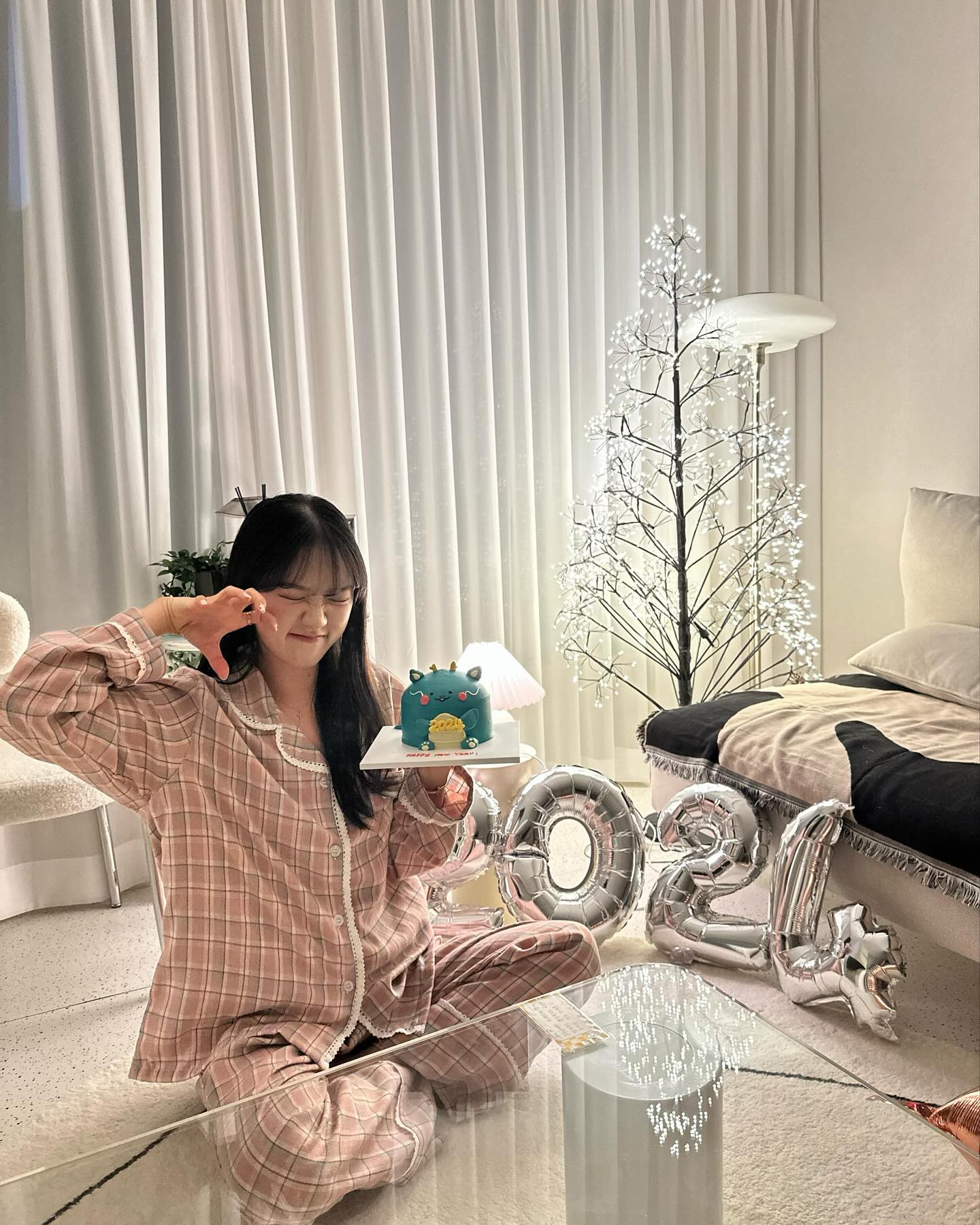 𝐆𝐨𝐨𝐝 𝐁𝐲𝐞 𝟐𝟎𝟐𝟑, 𝐇𝐞𝐥𝐥𝐨 𝟐𝟎𝟐𝟒 🐉