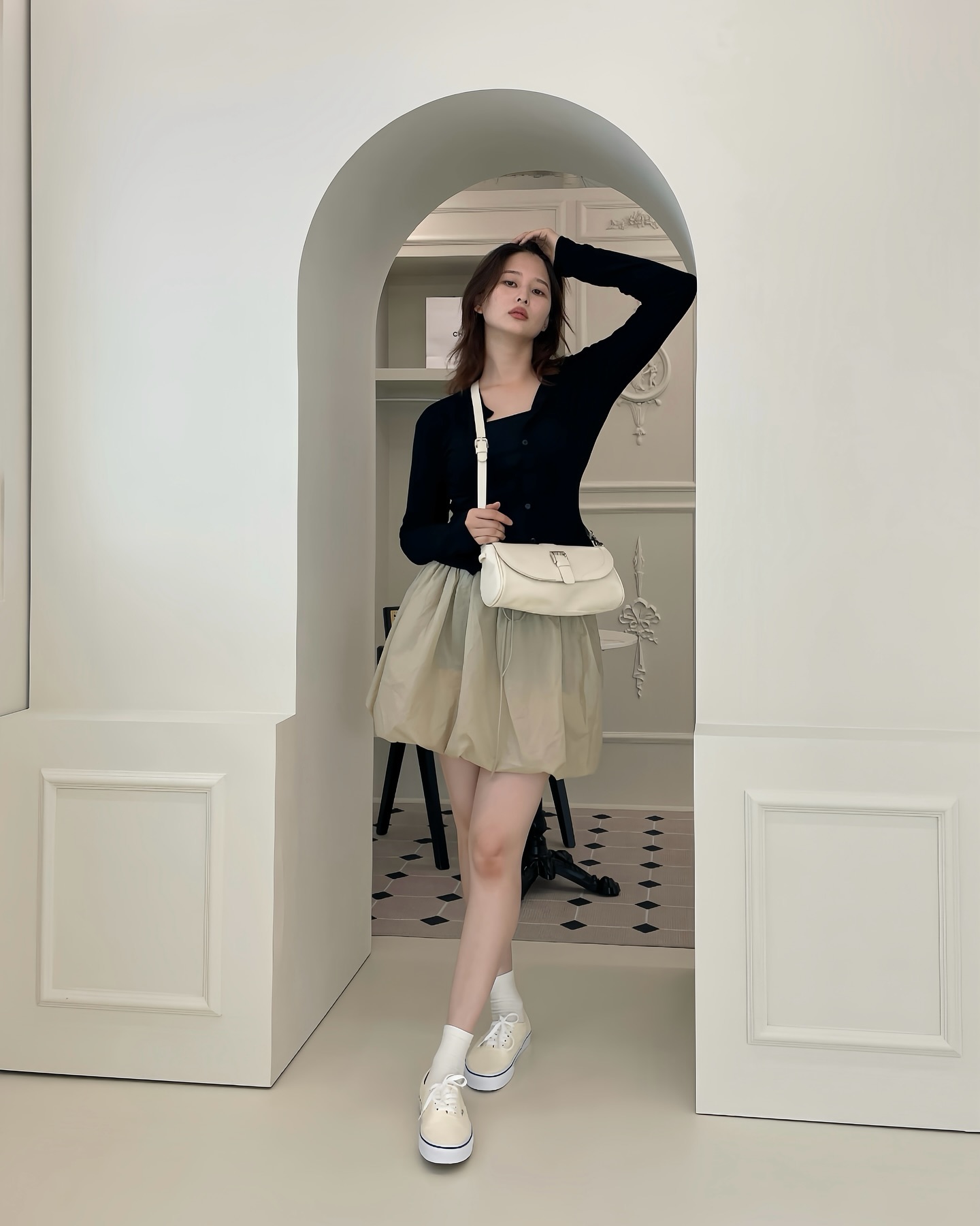 #협찬

무르 NEW  COLLECTION OPEN!
공식홈페이지에서 1+1 40%할인중이니 할인할때
구매하시길 추천드려요 ㅎㅎ🤍

mur_official 
#무르 #무르신상 #mur_official #Mur#무르24fw #무르가을신상
