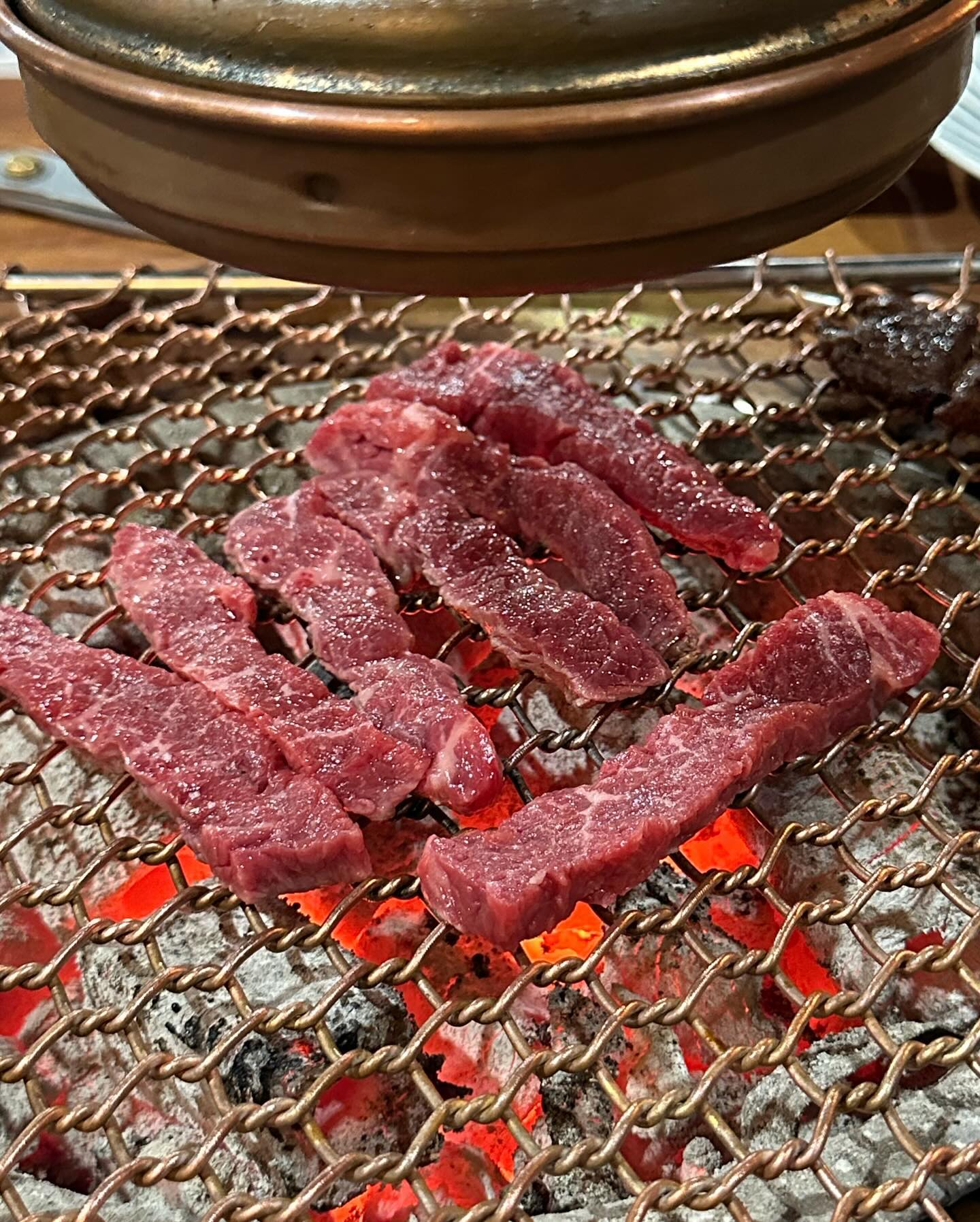 🥩 소고기 조하 🥩
가성비 조코 맛도 조코 밥 먹으러 술 먹으러 가쟈,,, 소곡이 살앙해

#협찬 #울산달동맛집 #울산맛집 #울산소고기 #울산달동술집 #울산술집 #울산소선비