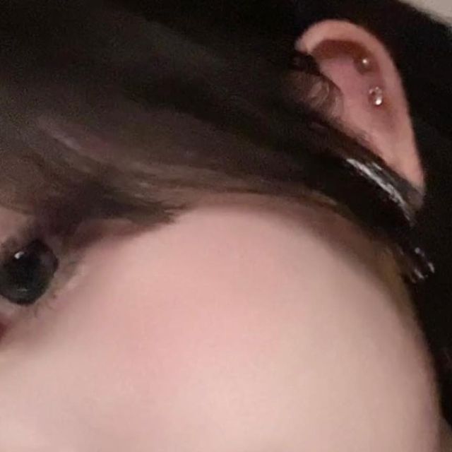 서우 on Instagram: "#광고 제이아라 머드크림팩 1.피부장벽 강화 및 보습 2.피부탄력 및 주름개선 3.피부의 피지와 노폐물을 흡착해서 매끄럽고 촉촉한 피부를 만들어줌 사람마다 다를 수 있지