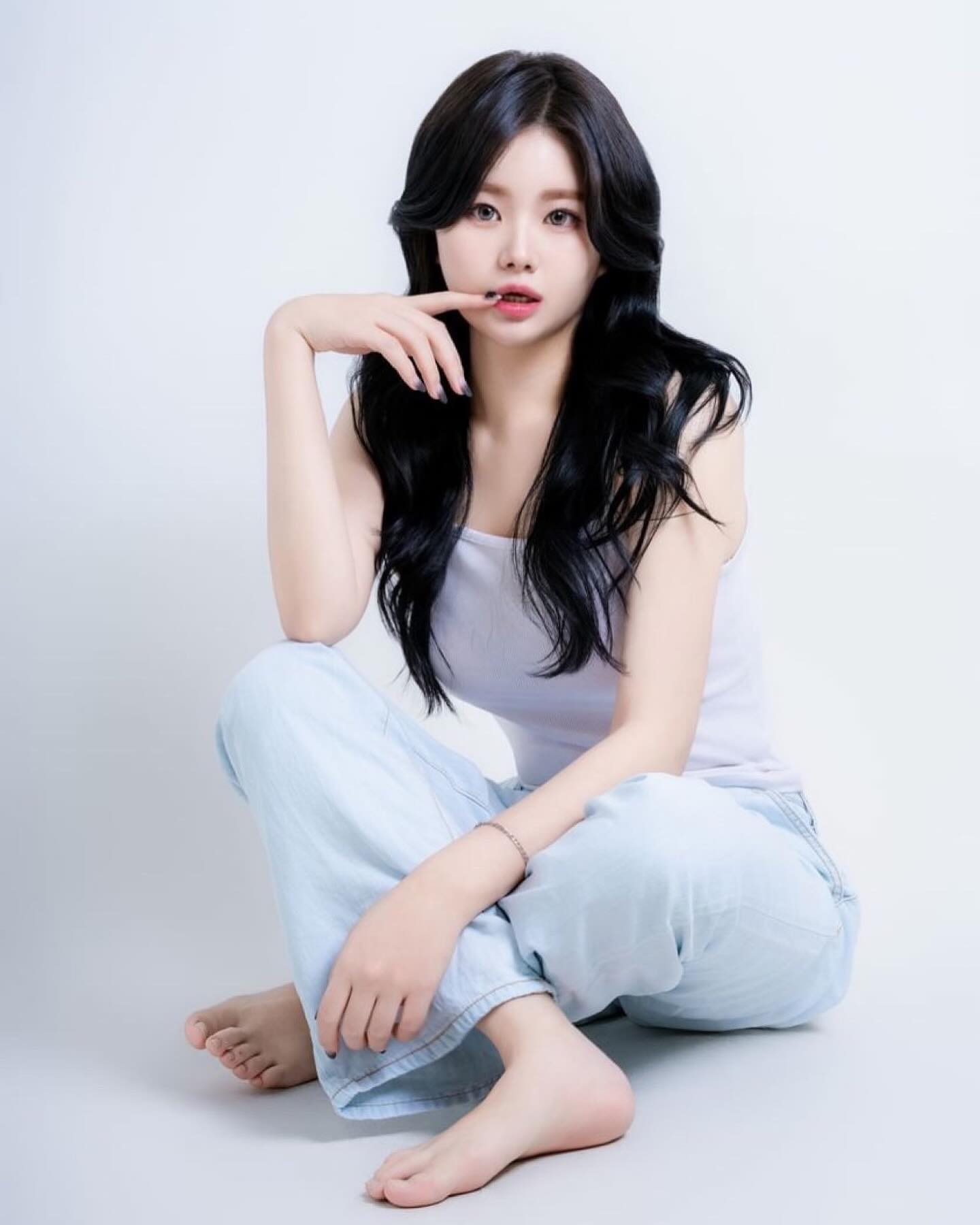 발노출 부끄라와용..🙈
.
.
.
.
P. paperman_photoroom_ 
M. mi__0709 
H. s2_jiji