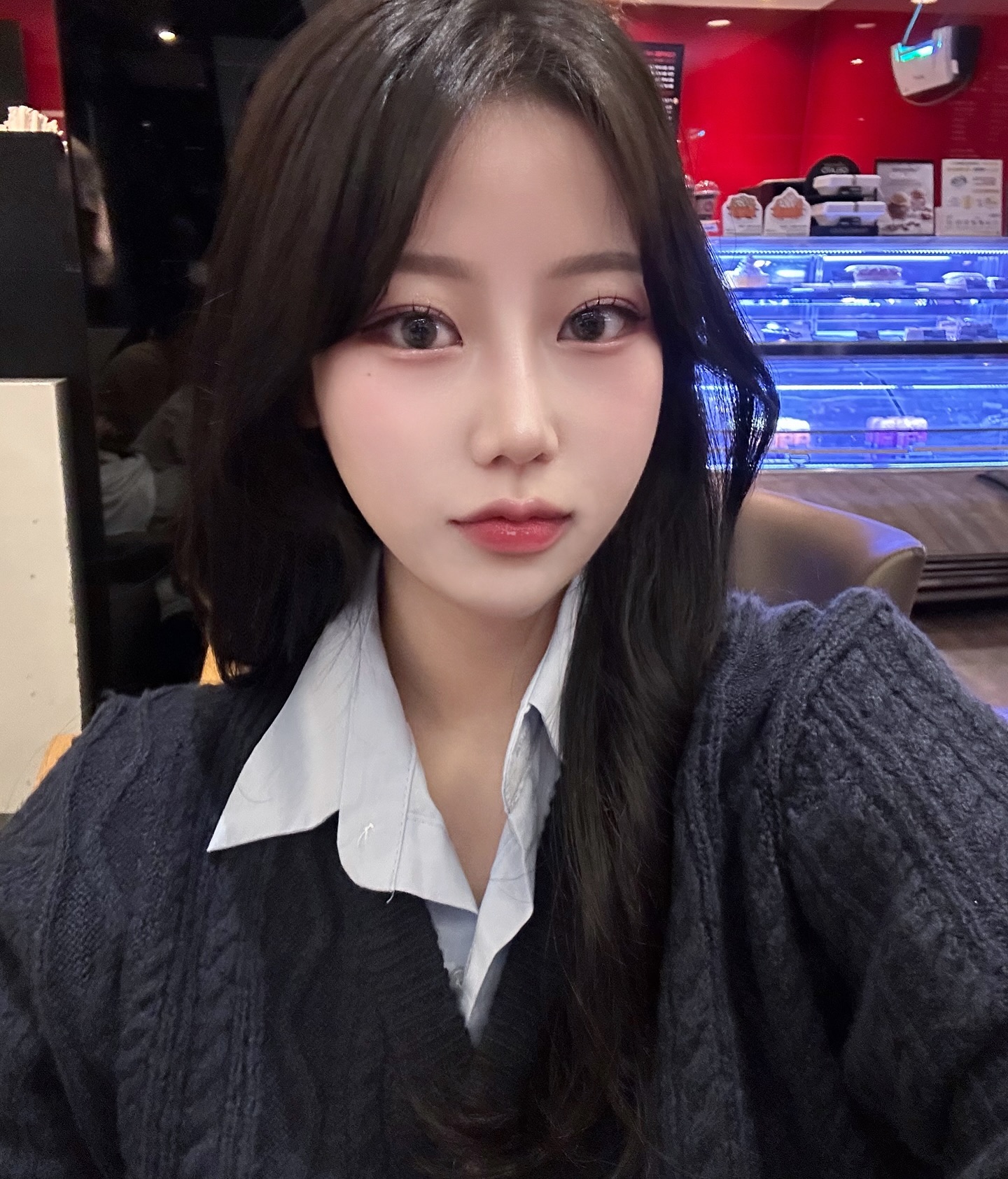 앞머리를 내린게 낫다해서 짤랐디만 ㅜ