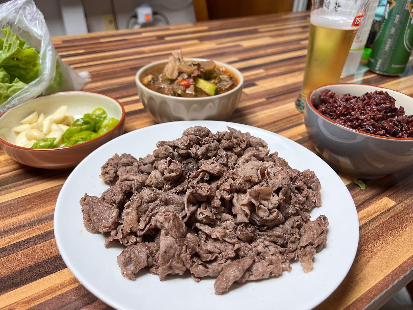 소 천적이 모였더라?
난가?

#매일 #소고기 #먹스타그램 #술안주 #단백질