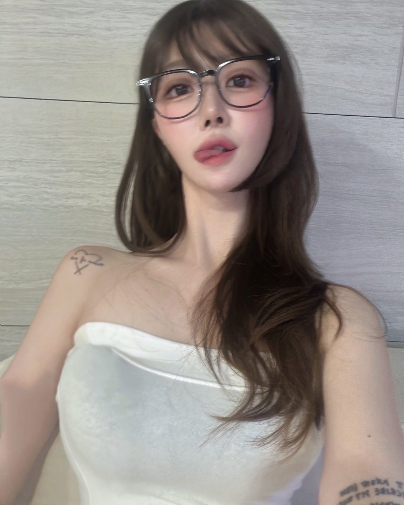 바쁨과 한가함이 이상하게 섞인 요즘 👓