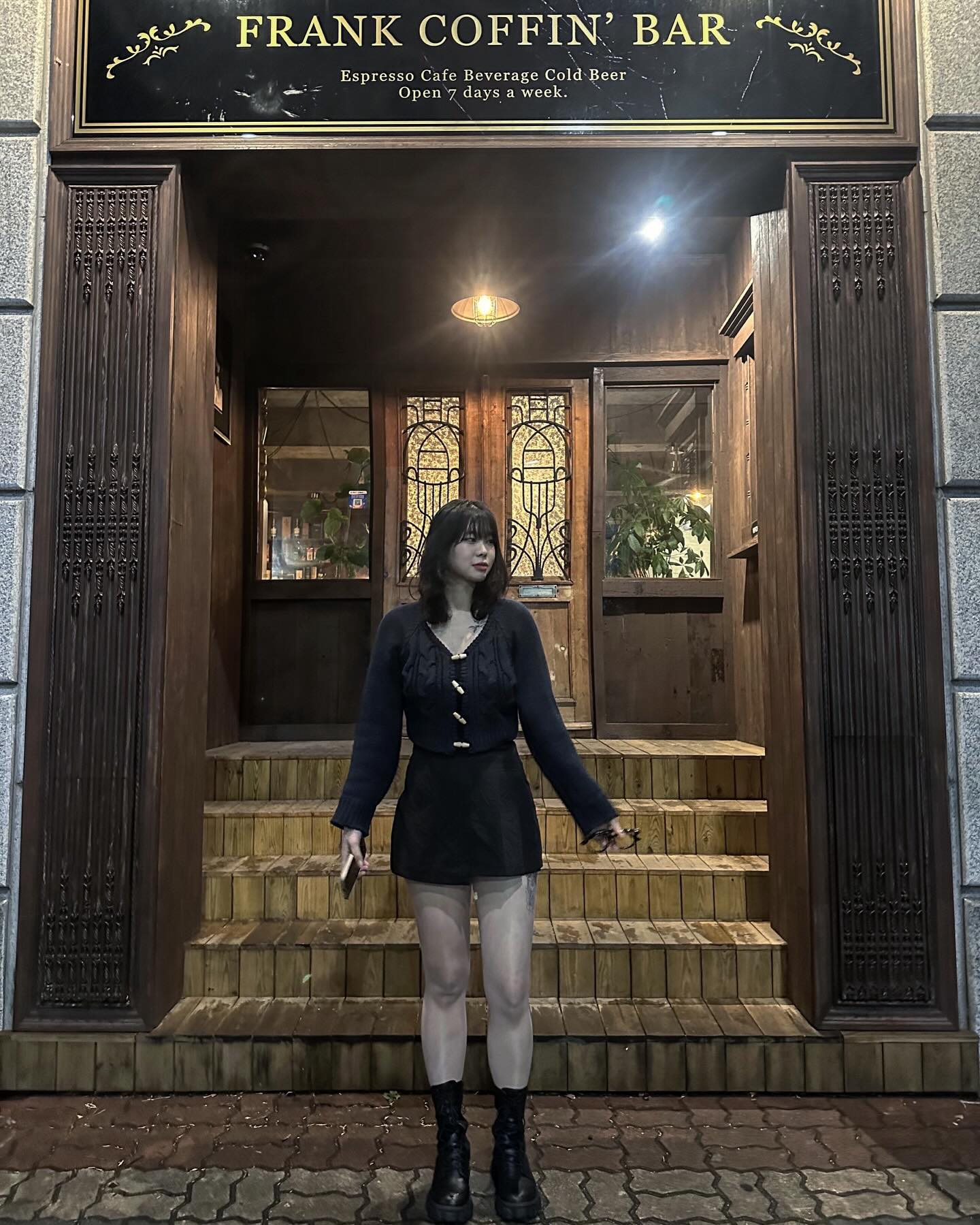 다 포즈가 왜저래,,,;