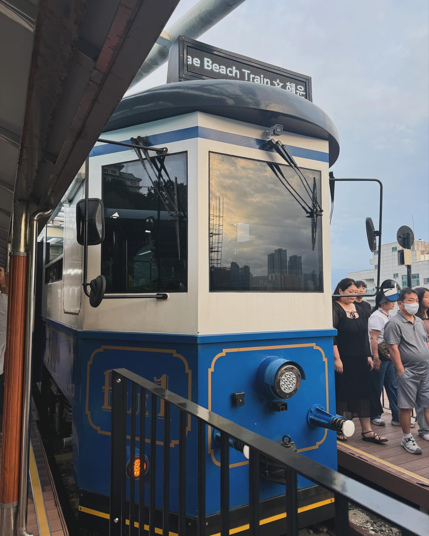 한번은 탈만 하지만 두번은...🙄

#해변열차 #🚊 #🚟 #🚉 
#일상 #myinstagram #📸 #😎 #daily #❤️