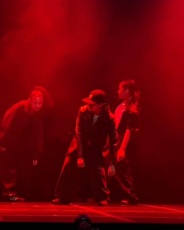 우린… 슬플 때 힙합 춤을 춰……