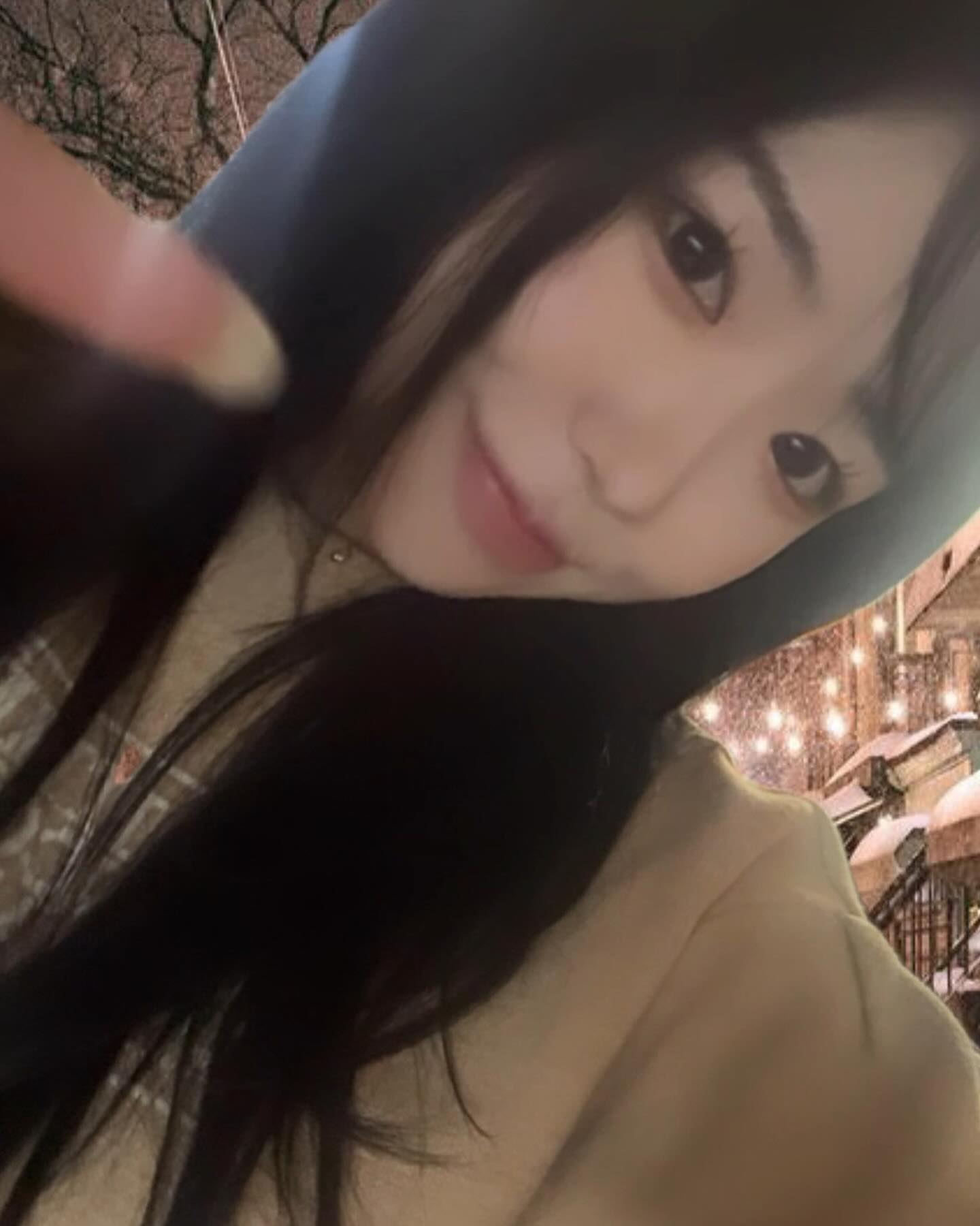 안녕 2023👋🏻💟
.
.
#스물둘 #2024 #떡국안먹을거야