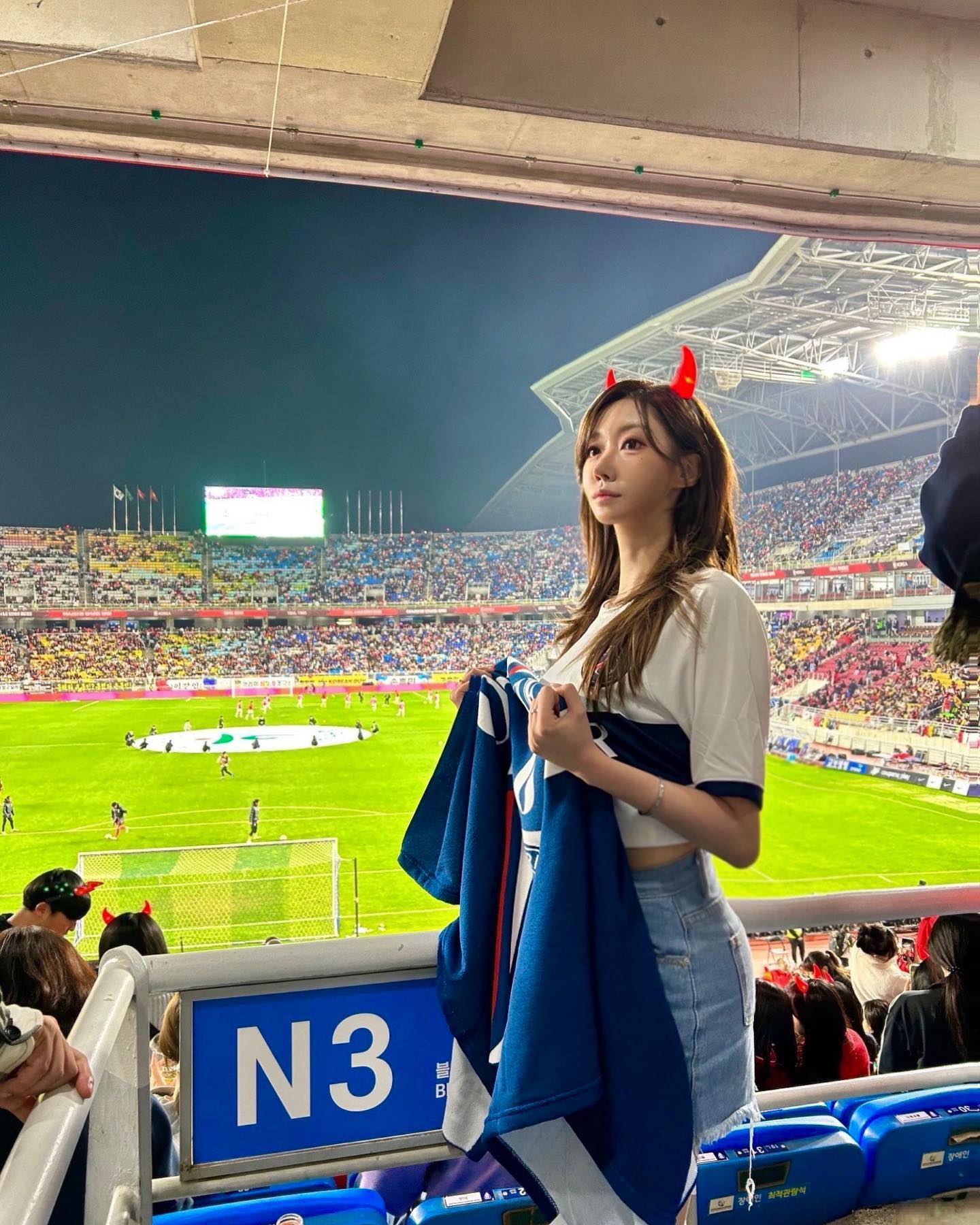 내 인생 첫 A매치 보고 목소리는 안나오지만 … 황희찬 김민재 이강인 손흥민 골 장면 눈 앞에서 봤으니 .. 여한이 없어요 .. ^^❤️‍🔥⚽️