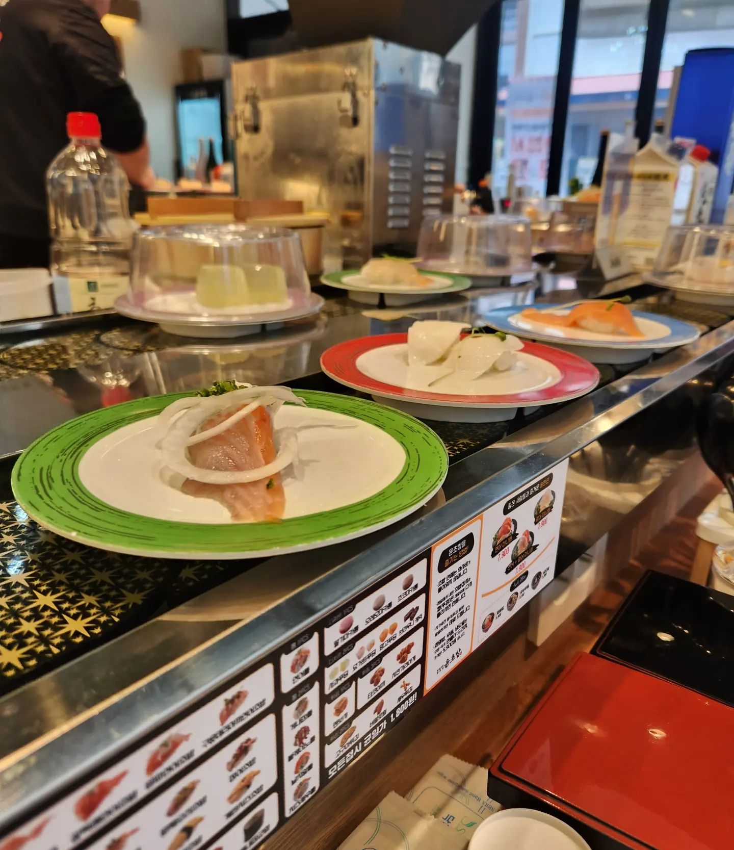 애들이 잘먹으니까 회전초밥집도 가능하구나ㅋㅋ

#역북동맛집 #역북맛집 #회전초밥맛집 #회전초밥 #윤초밥