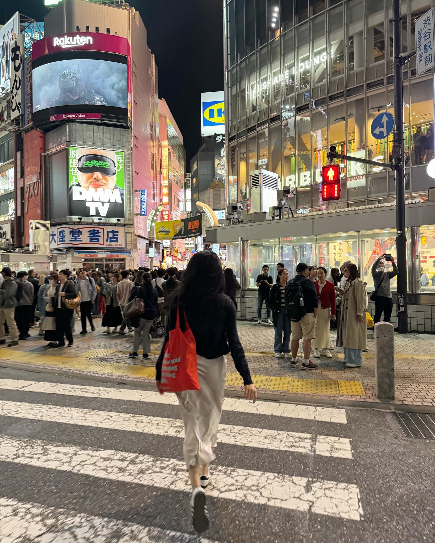 아마 시부야에서 내가 젤 씩씩하게 걸었을걸?

#도쿄여행#시부야#tokyo#shibuya