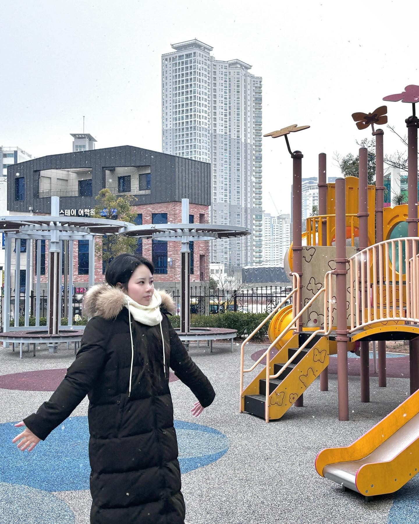 자다가 세수도 안 하고 뛰어나와서 ❄️